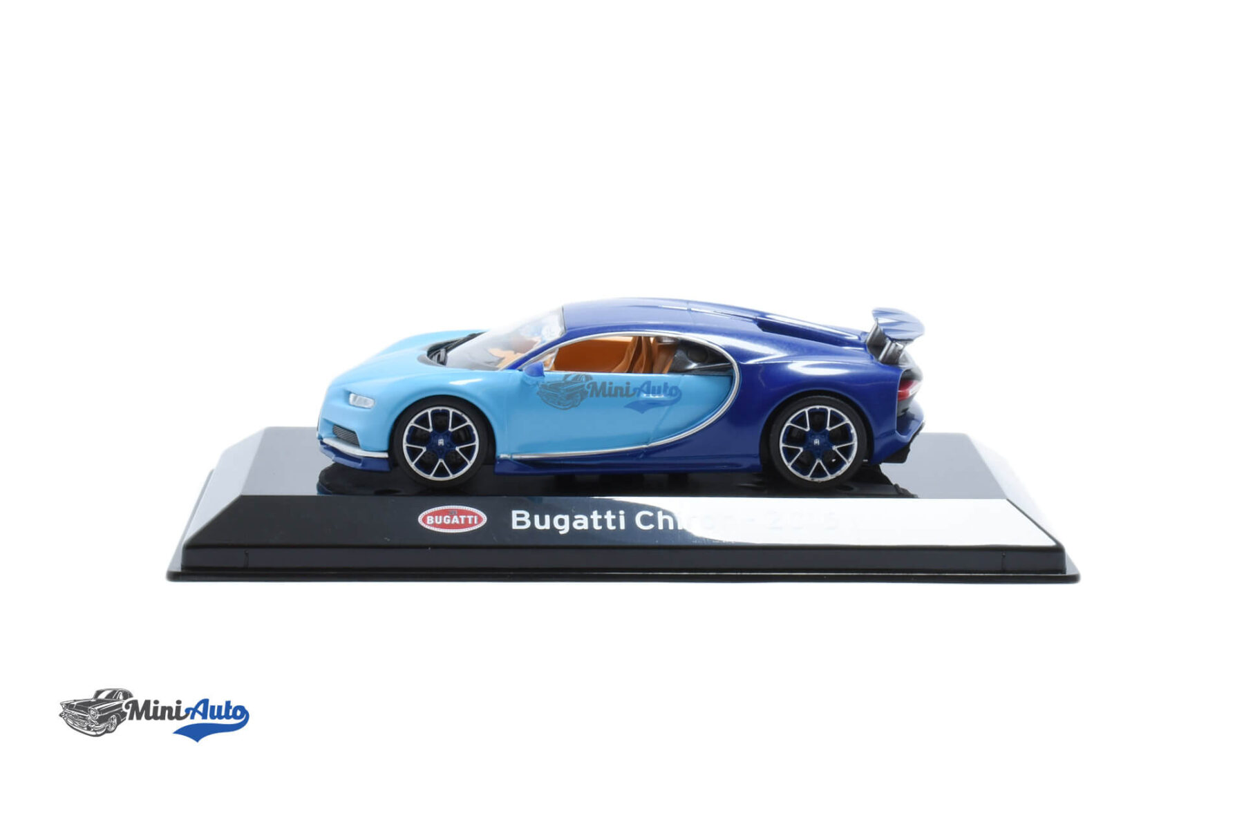 MAGSCCHIRON---Bugatti-Chiron---2016---Light-blueBlue_3 Bugatti Chiron - 2016 - Light blue/Blue - Image 3