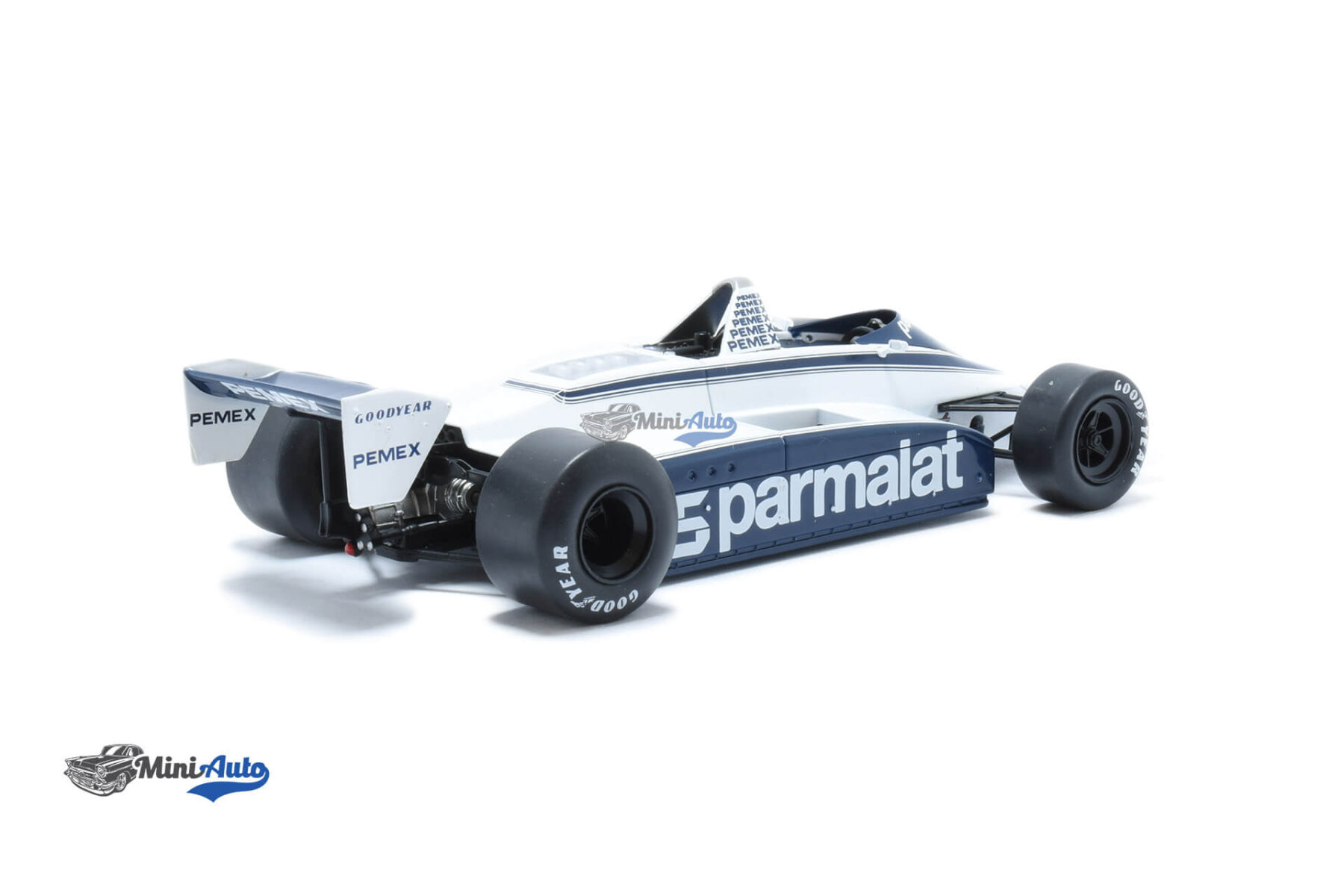 MW2ALA0066---Brabham-BT49C-N5-F1-N.-Piquet---1981---WhiteBlue_2 Lotus 49 N10 F1 G. Hill - 1968 - Red - Image 2