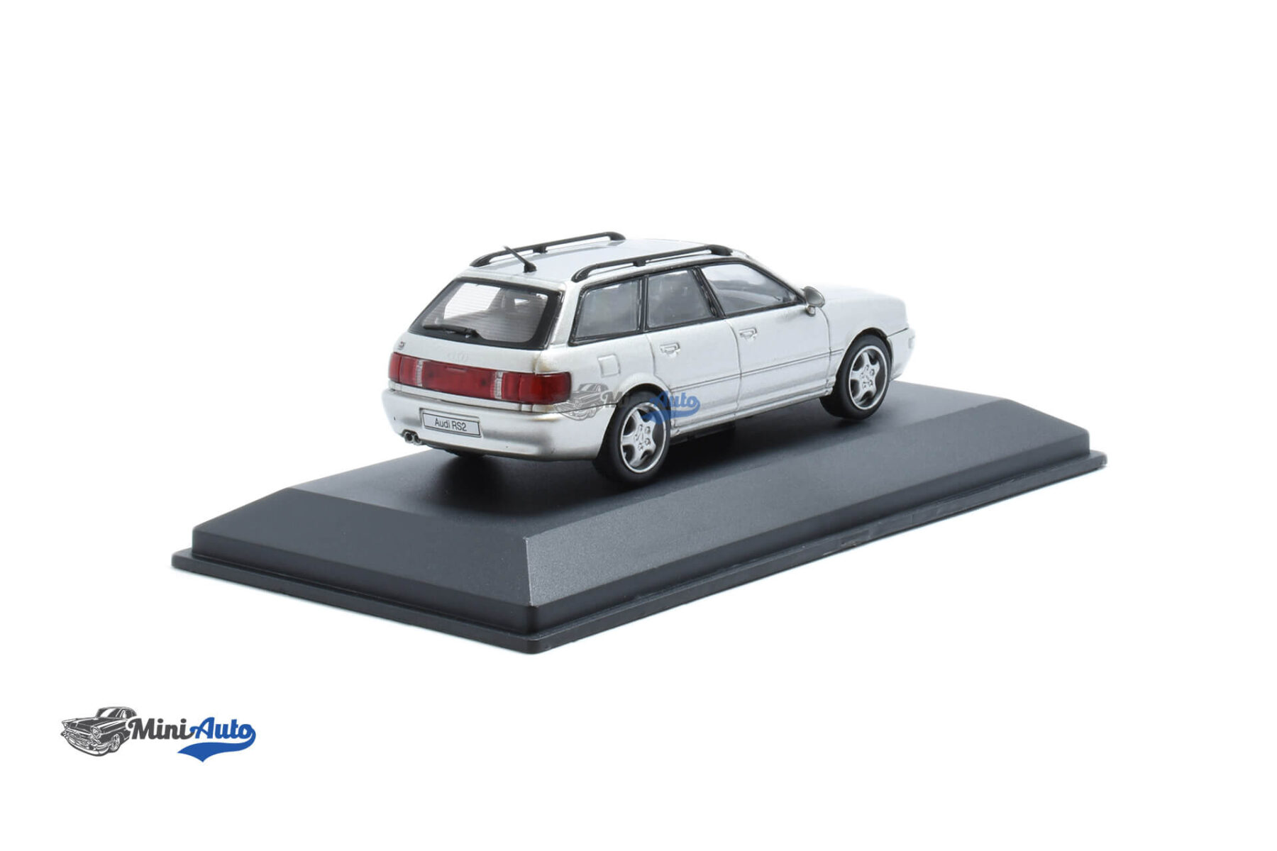 Audi A4 RS2 SW - 1995 - Silver - Image 2