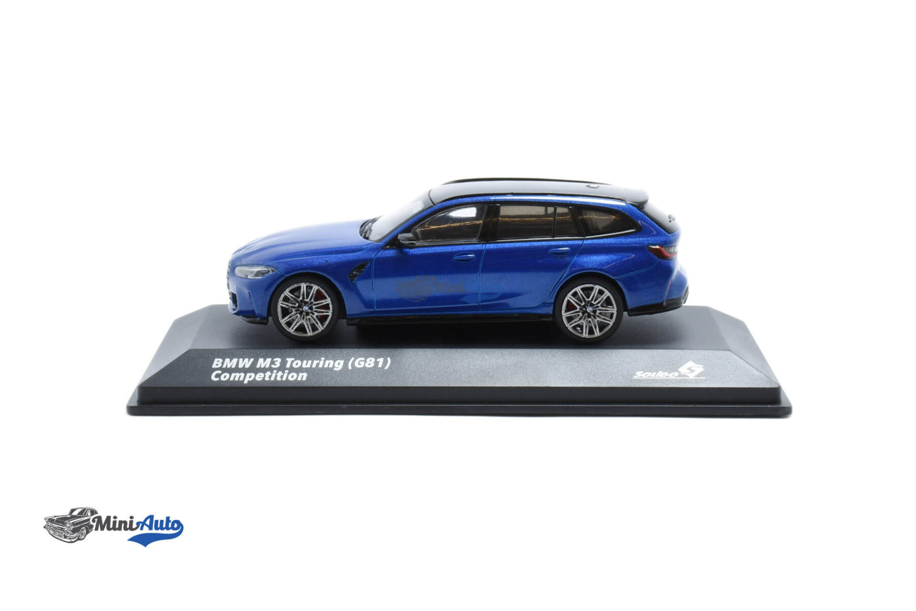 BMW M3 G81 Competition - 2023 - Blue - Image 3