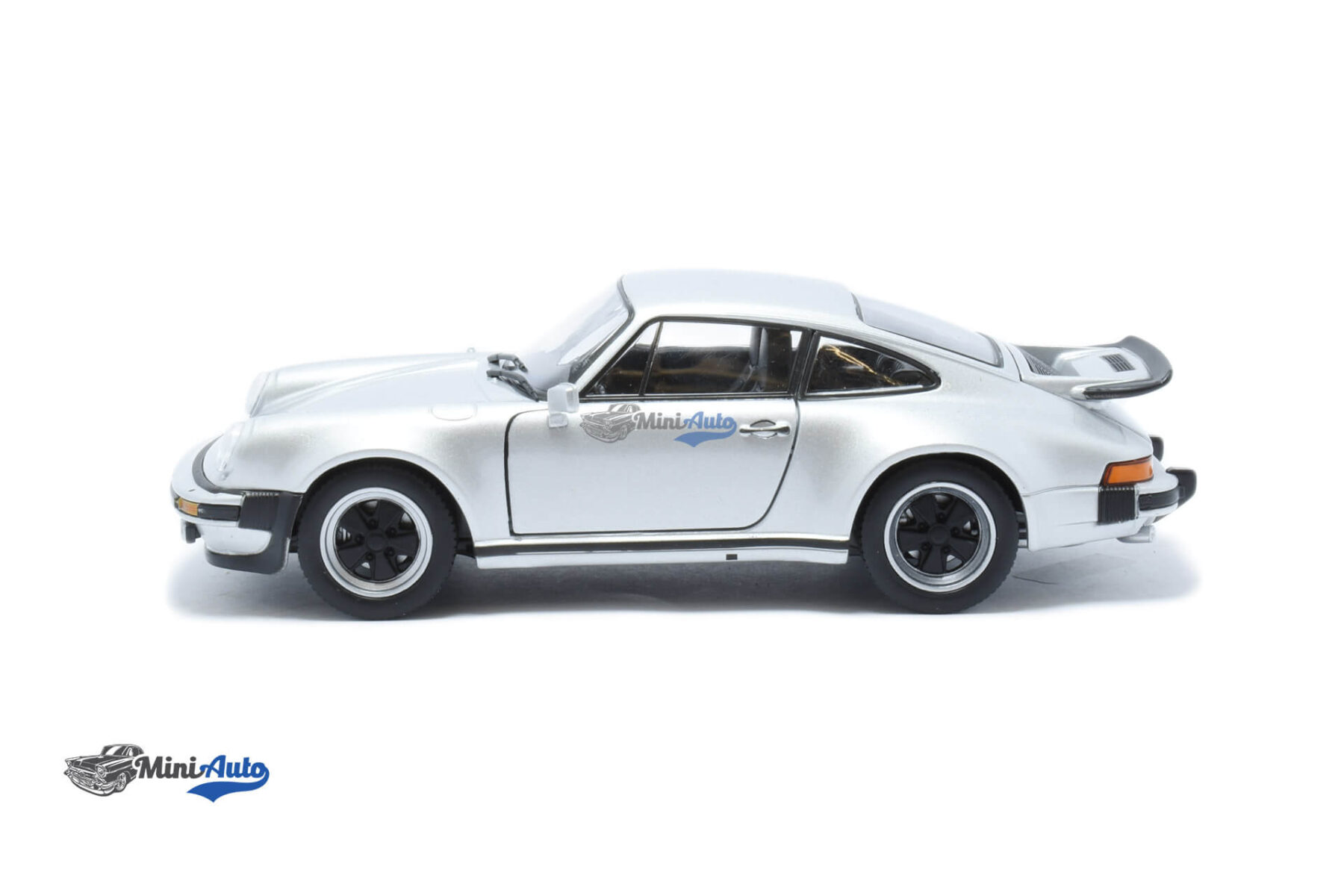 Porsche 911 Turbo 3.0 - 1974 - Silver - Image 5