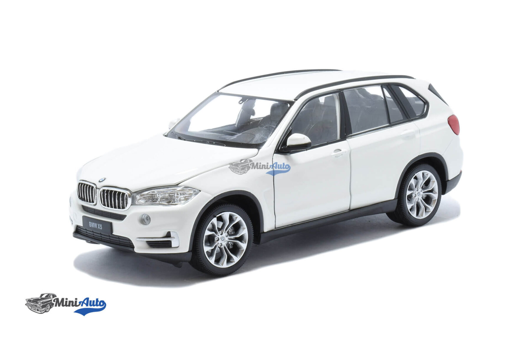 WEL24052WHITE---BMW-X5---2016---White_1 BMW X5 (F15) - White - Image 1