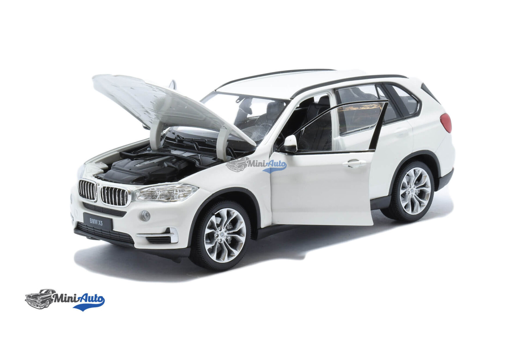 WEL24052WHITE---BMW-X5---2016---White_2 BMW X5 (F15) - White - Image 2