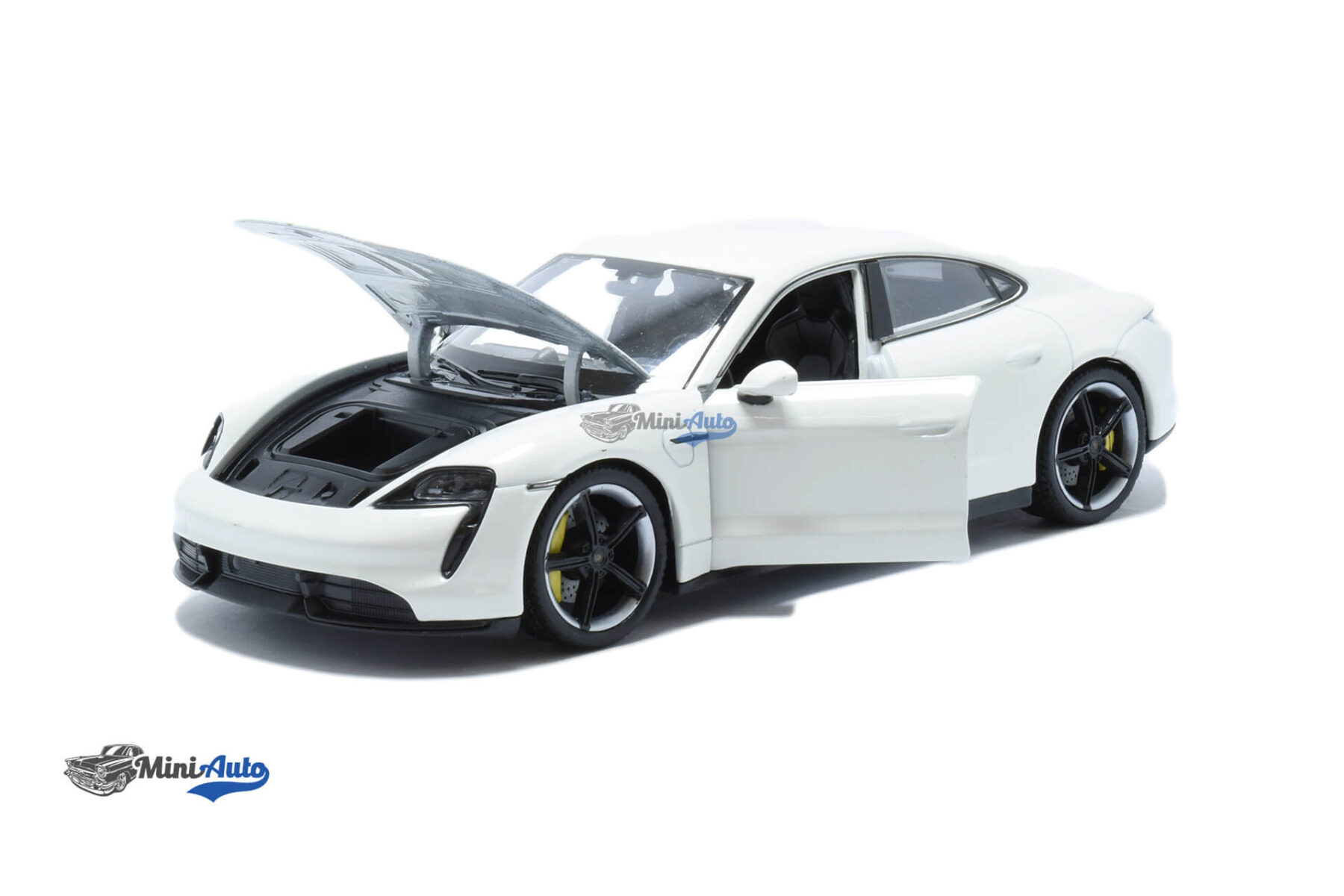 Porsche Taycan Turbo S - 2022 - White - Image 2