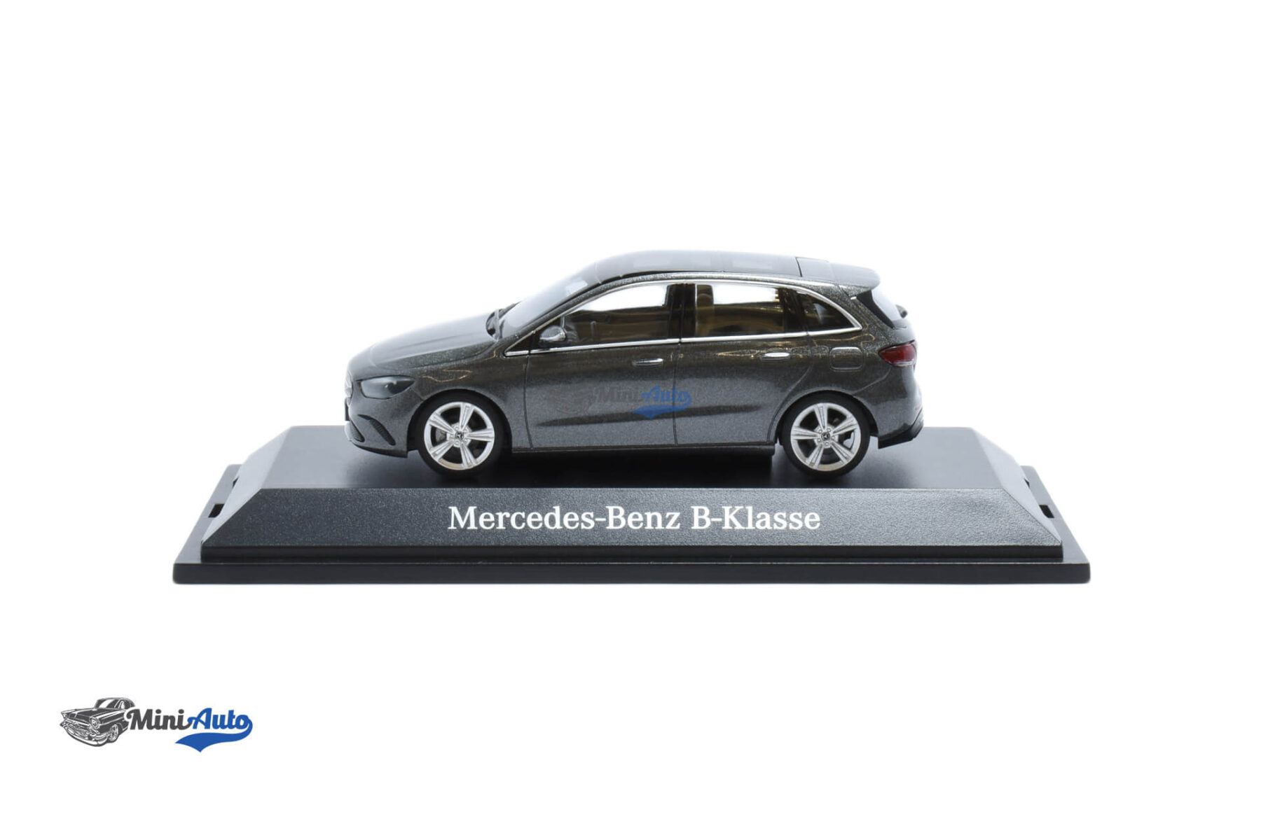 Mercedes Benz B-Class W247 - 2018 - Grey - Image 3