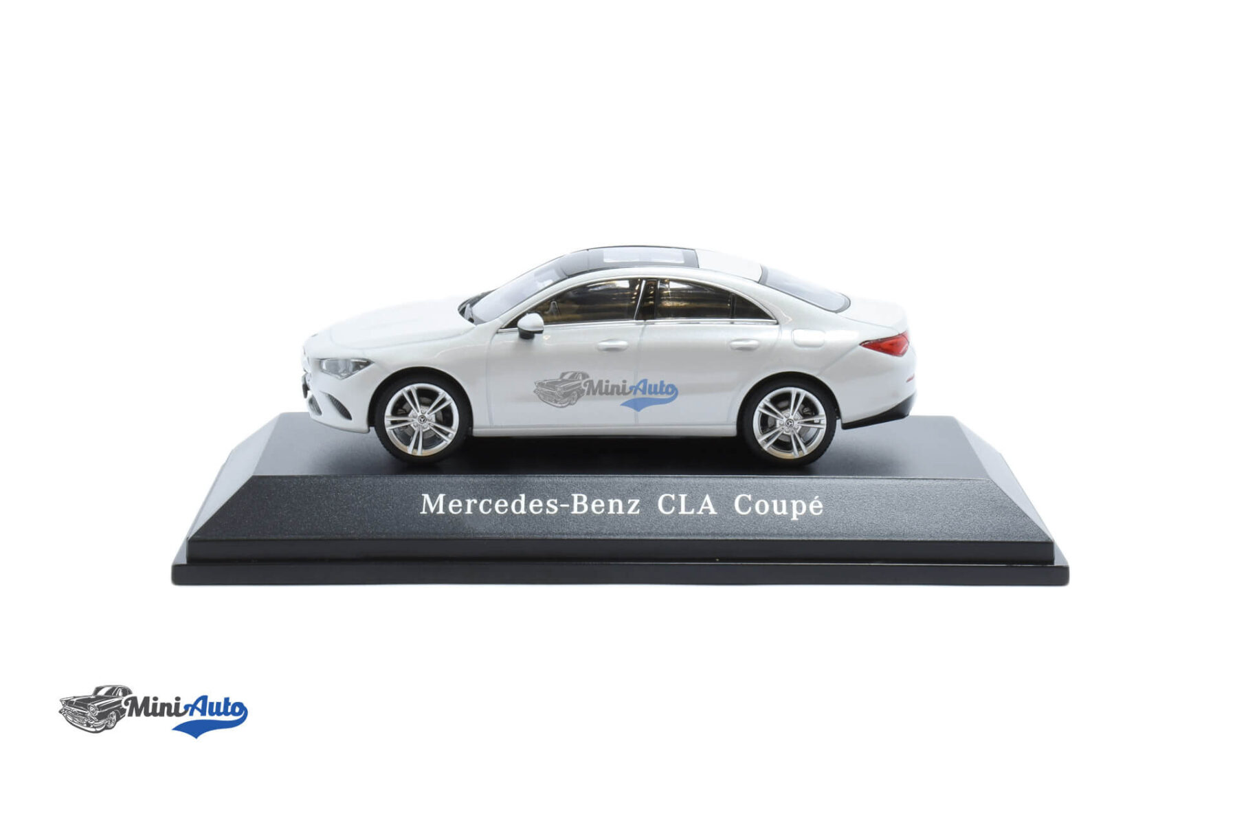 Mercedes Benz CLA Coupe C118 - 2019 - White - Image 3