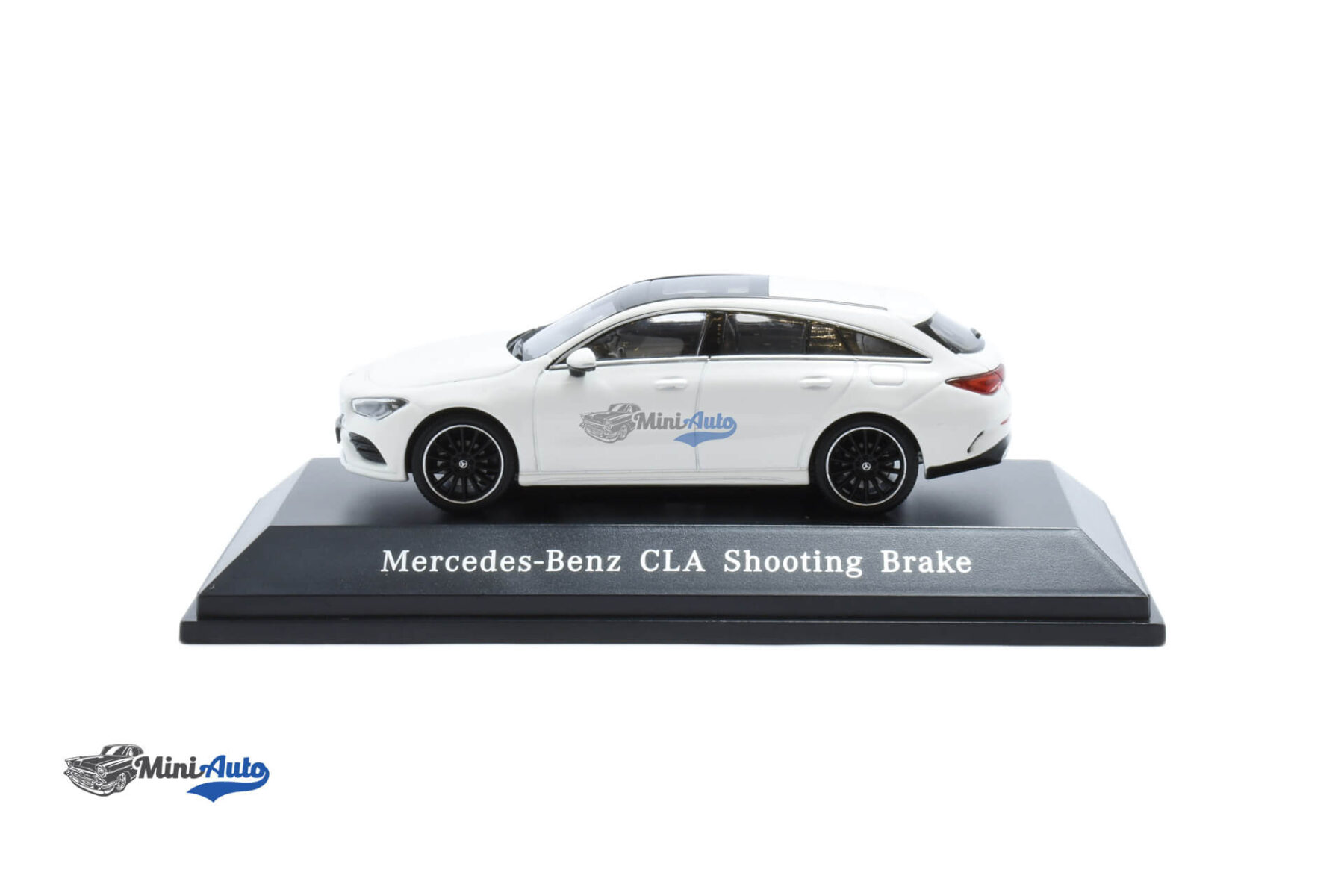 Mercedes Benz CLA Shooting Brake X118 - 2019 - White - Image 3