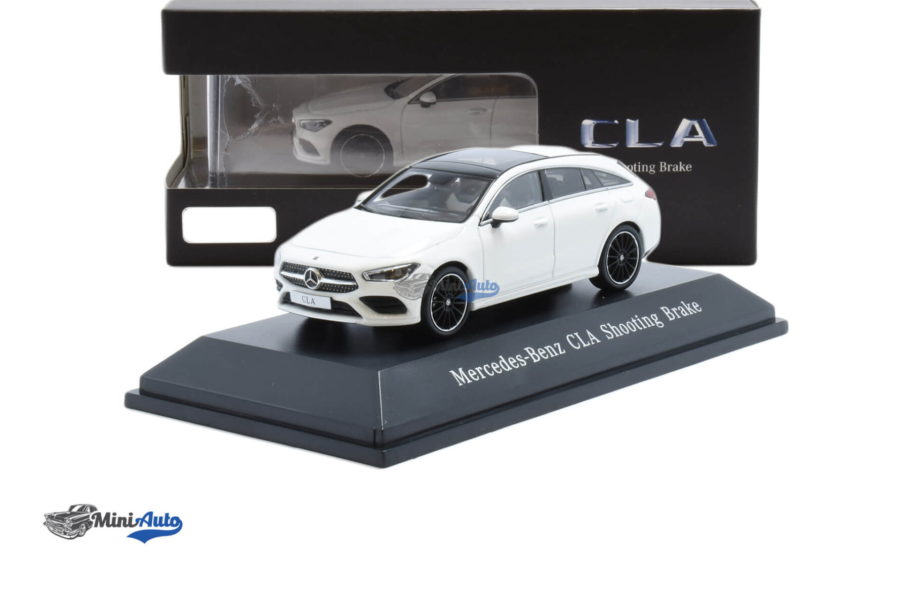 Mercedes Benz CLA Shooting Brake X118 - 2019 - White - Image 4