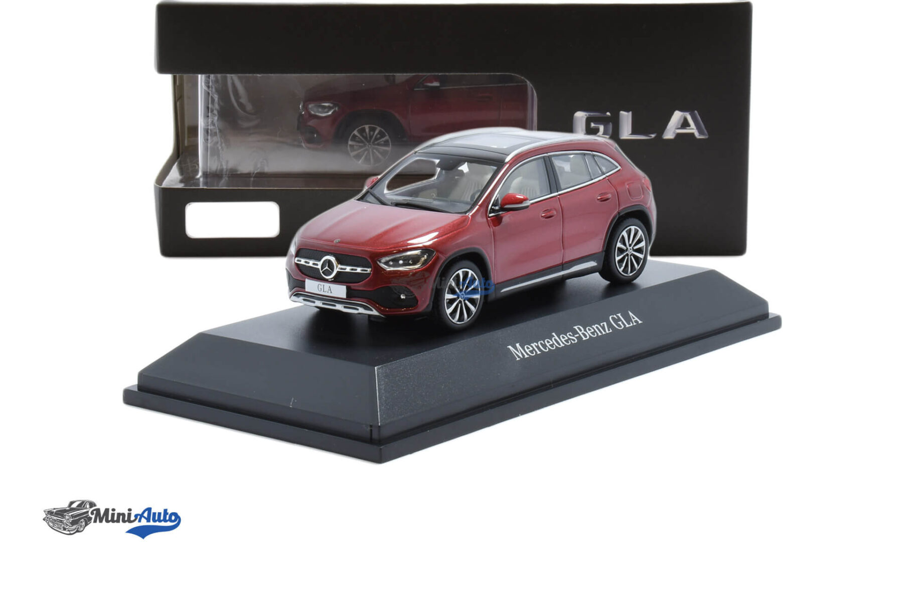 Mercedes Benz GLA H247 - 2020 - Red - Image 4