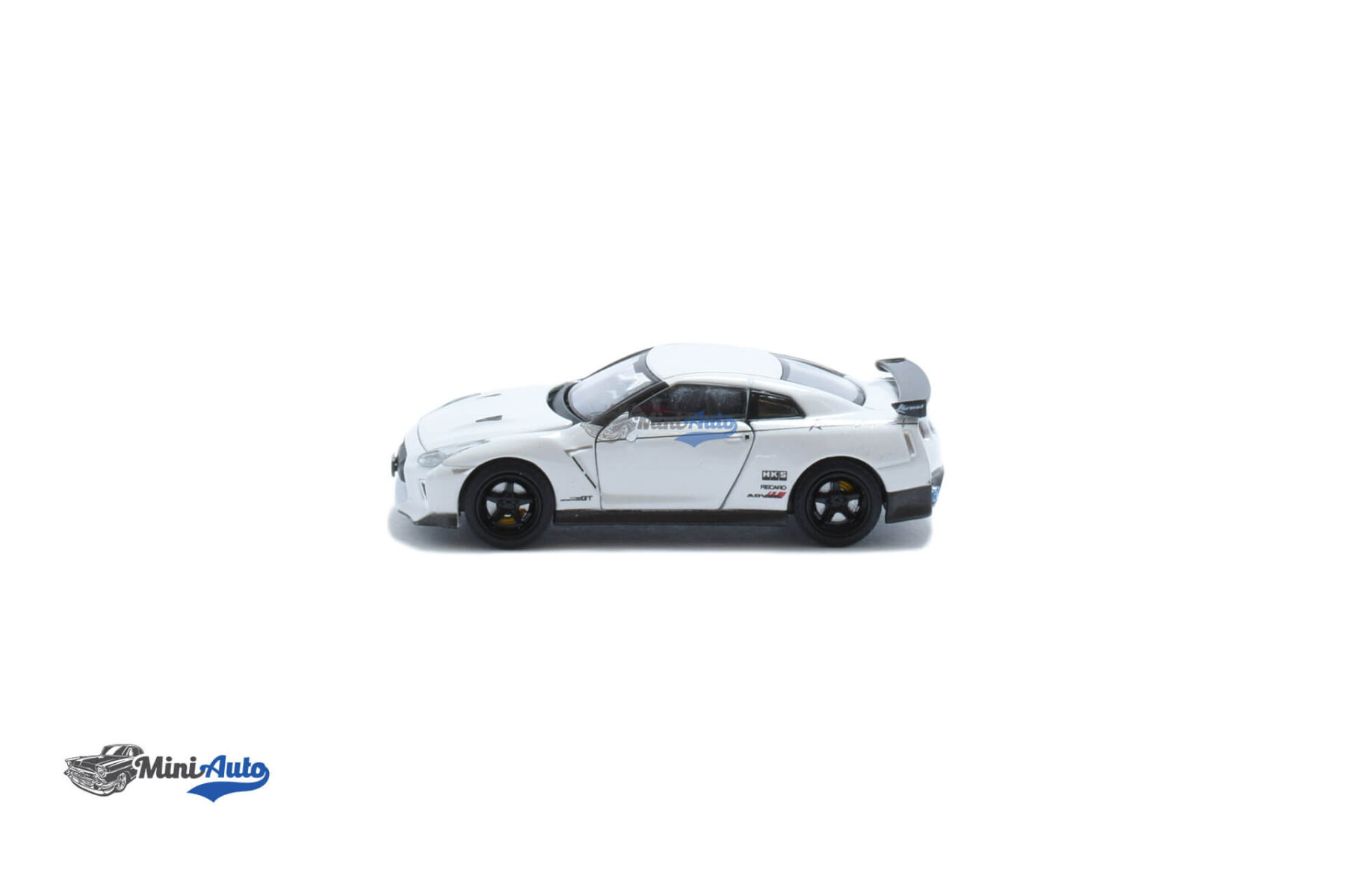 ERANS21GTR99---Nissan-GT-R-Advan-R35---2020---White_5 Nissan GT-R Advan R35 - 2020 - White - Image 5
