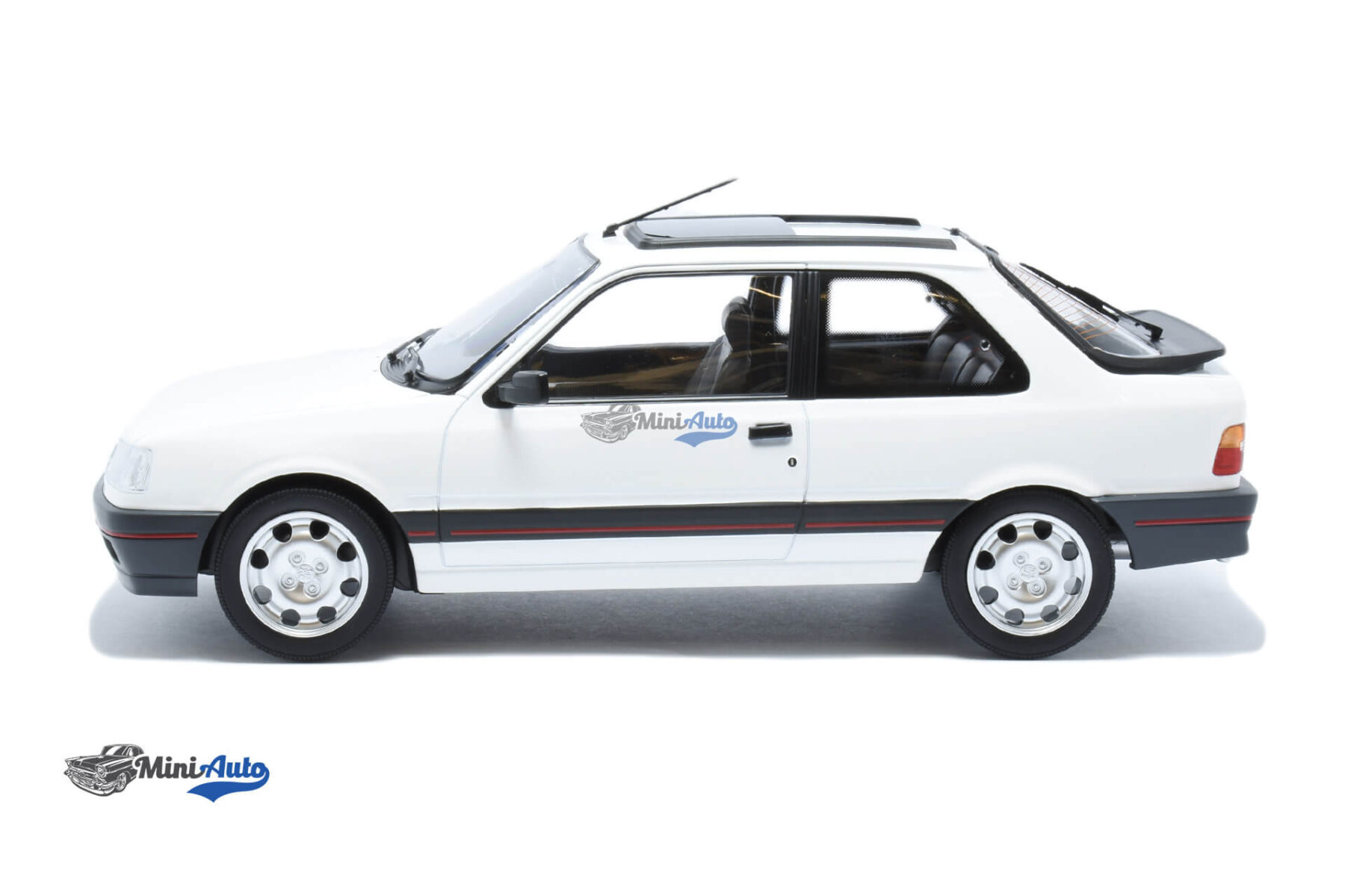 Peugeot 309 GTi - 1987 - White - Image 3