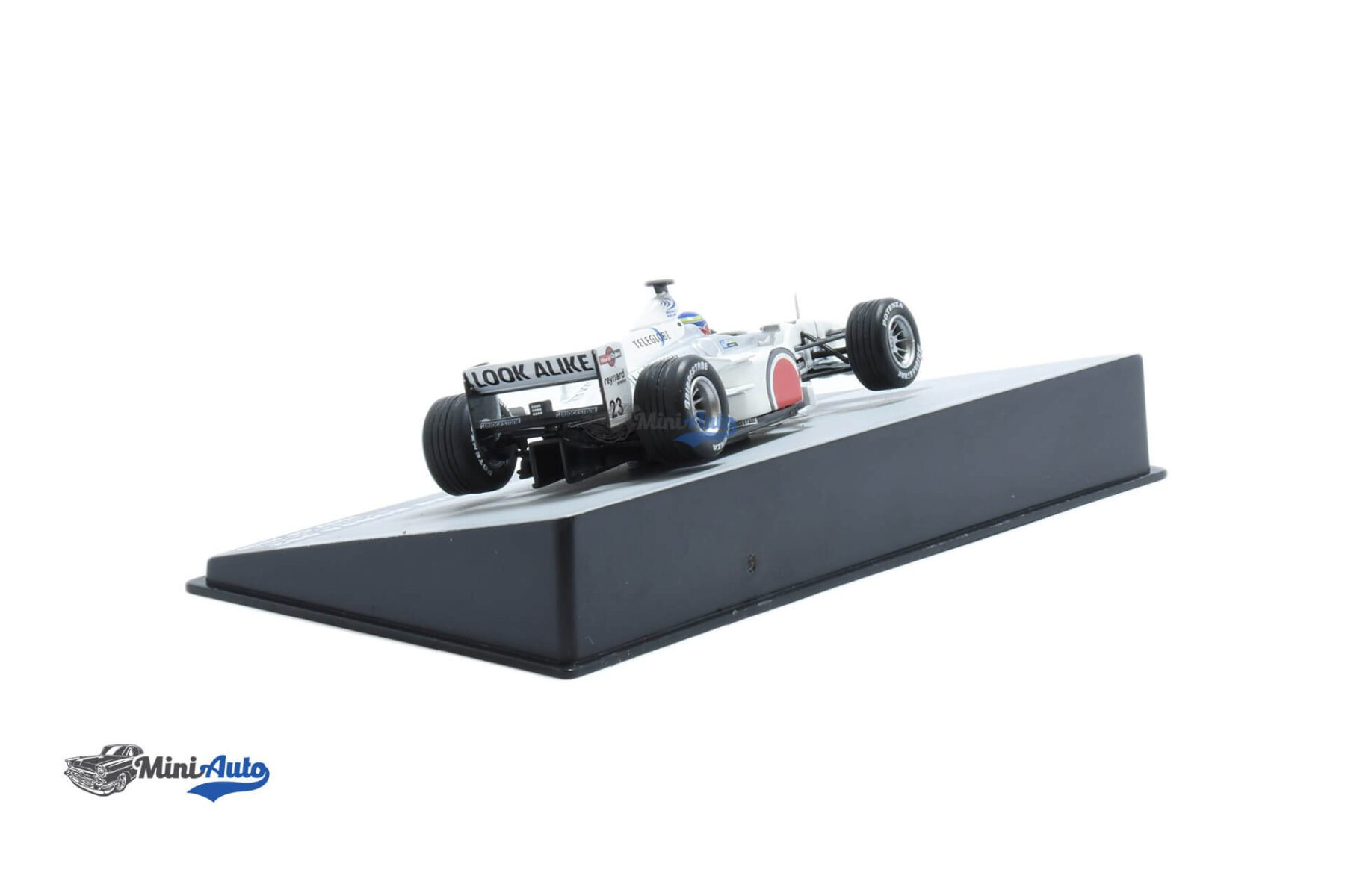 BAR Honda 002 N23 Ricardo Zonta F1 - 2000 - White - Image 2