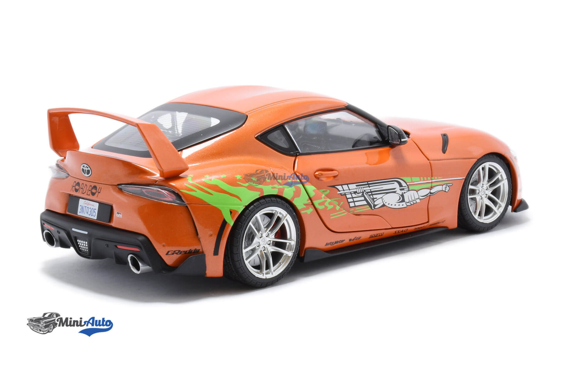 Toyota Supra MK5 GR - 2024 - Orange - Image 3