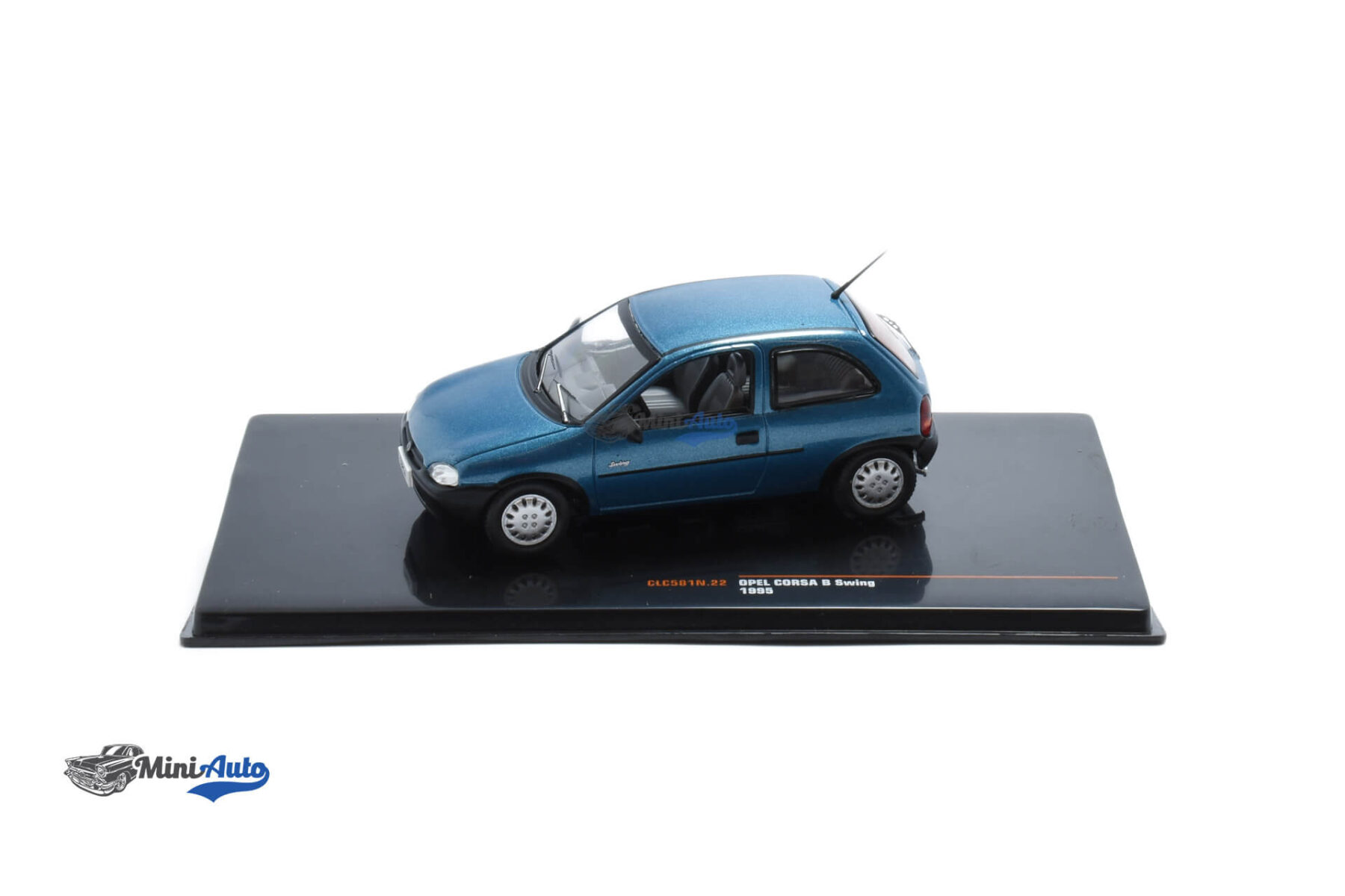 Opel Corsa B Swing - 1995 - Blue - Image 3