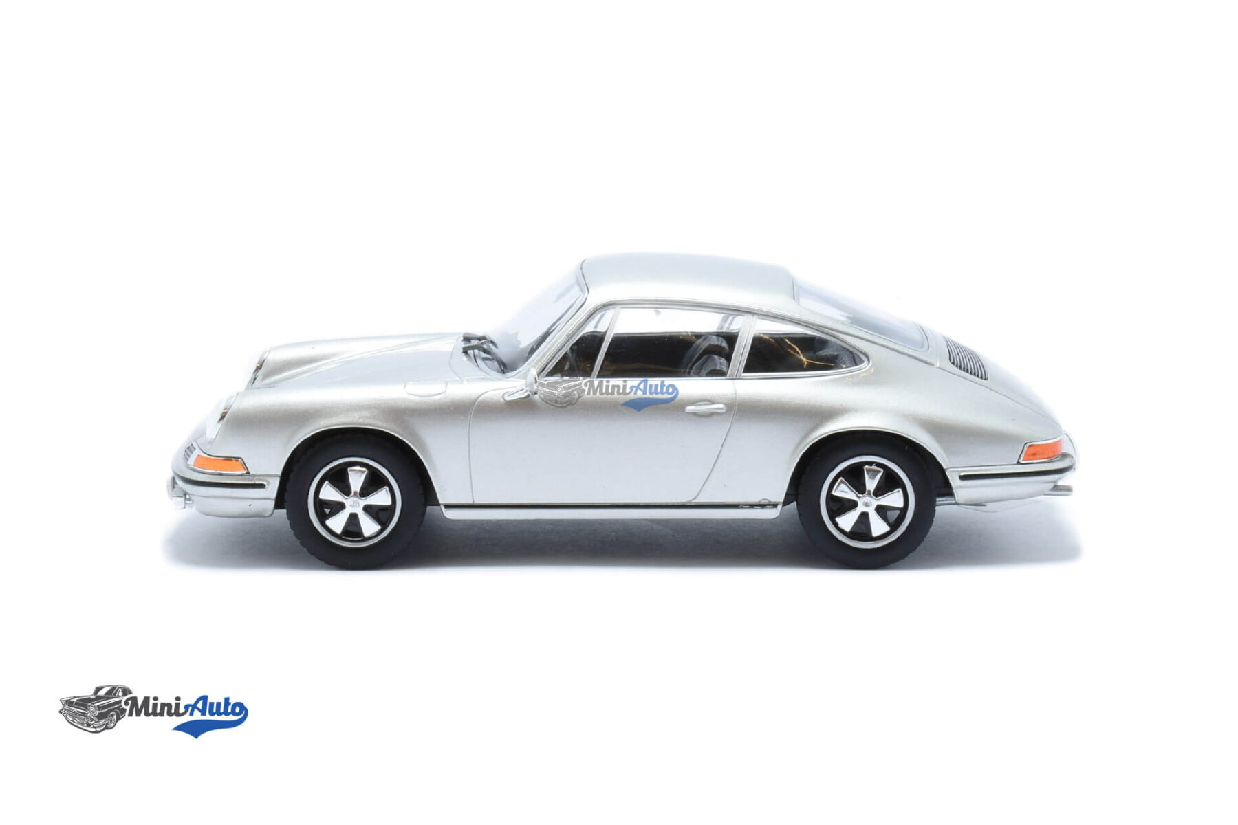 Porsche 911S - 1969 - Silver - Image 3