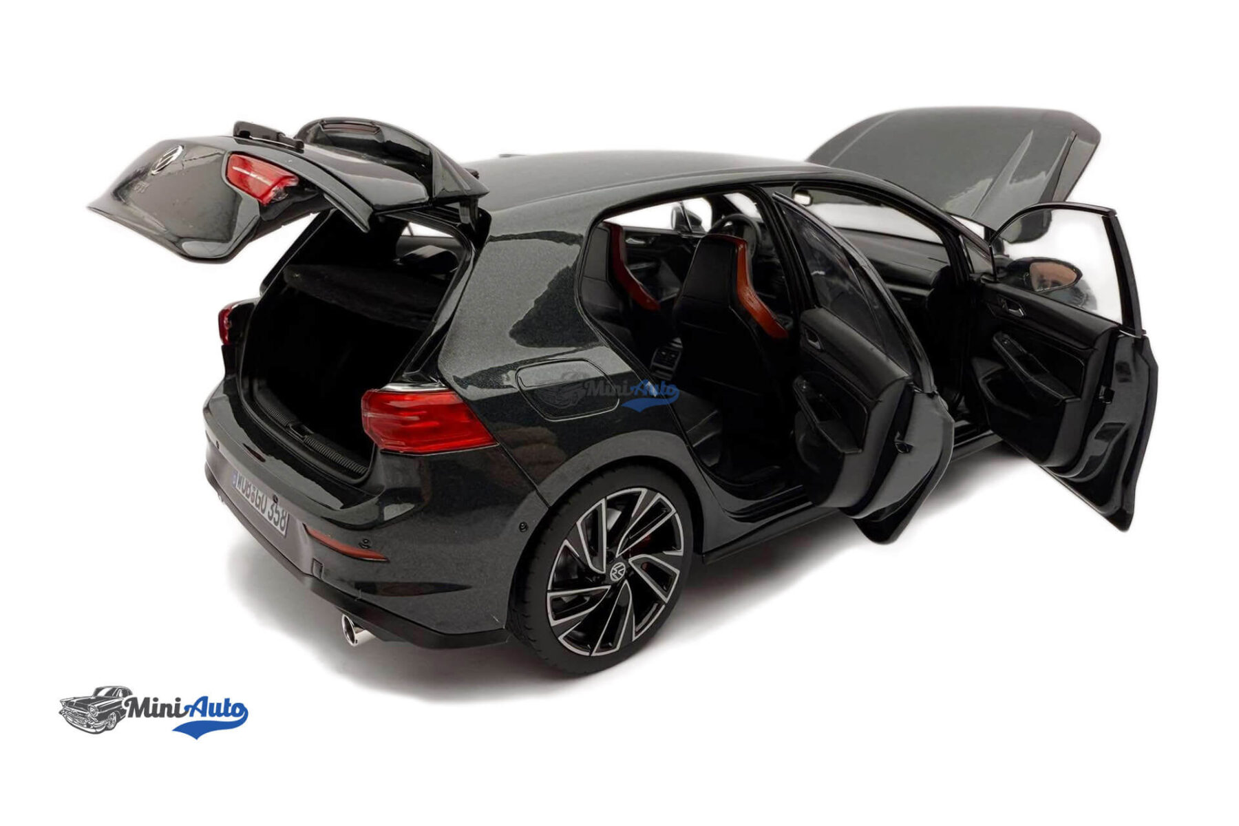 Volkswagen Golf VIII GTi - 2021 - Black - Image 4