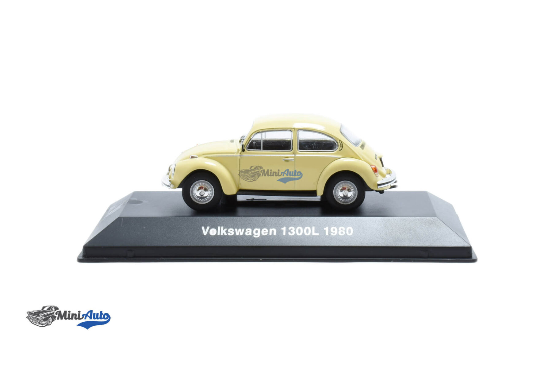 Volkswagn Beetle 1300L - 1980 - Beige - Image 3