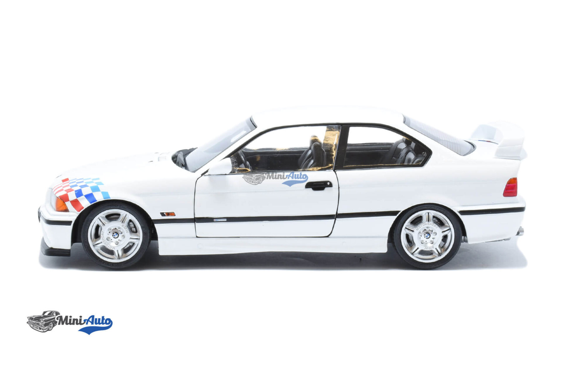 BMW E36 Coupe M3 Lightweight - 1995 - White - Image 5