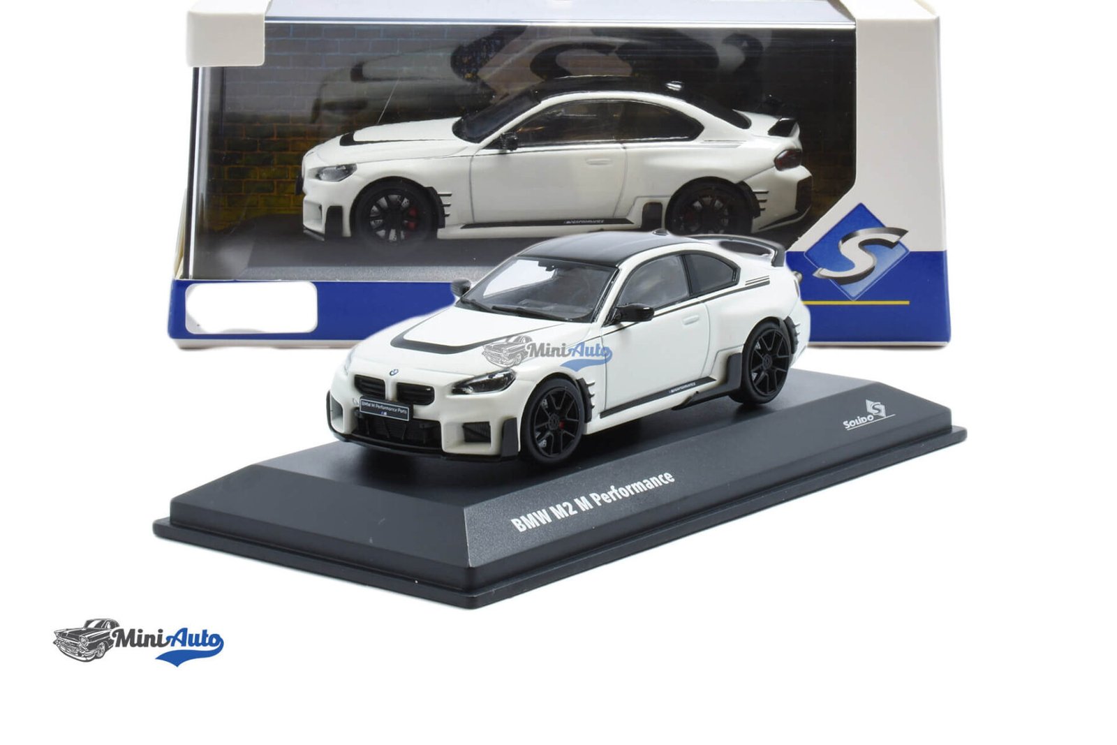 BMW M2 G87 Competition - 2023 - White - Image 4