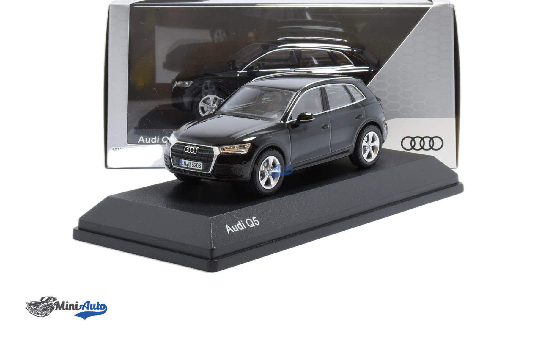 5011605633---Audi-Q5---2017---Black_4 Audi Q5 - 2017 - Black - Image 4