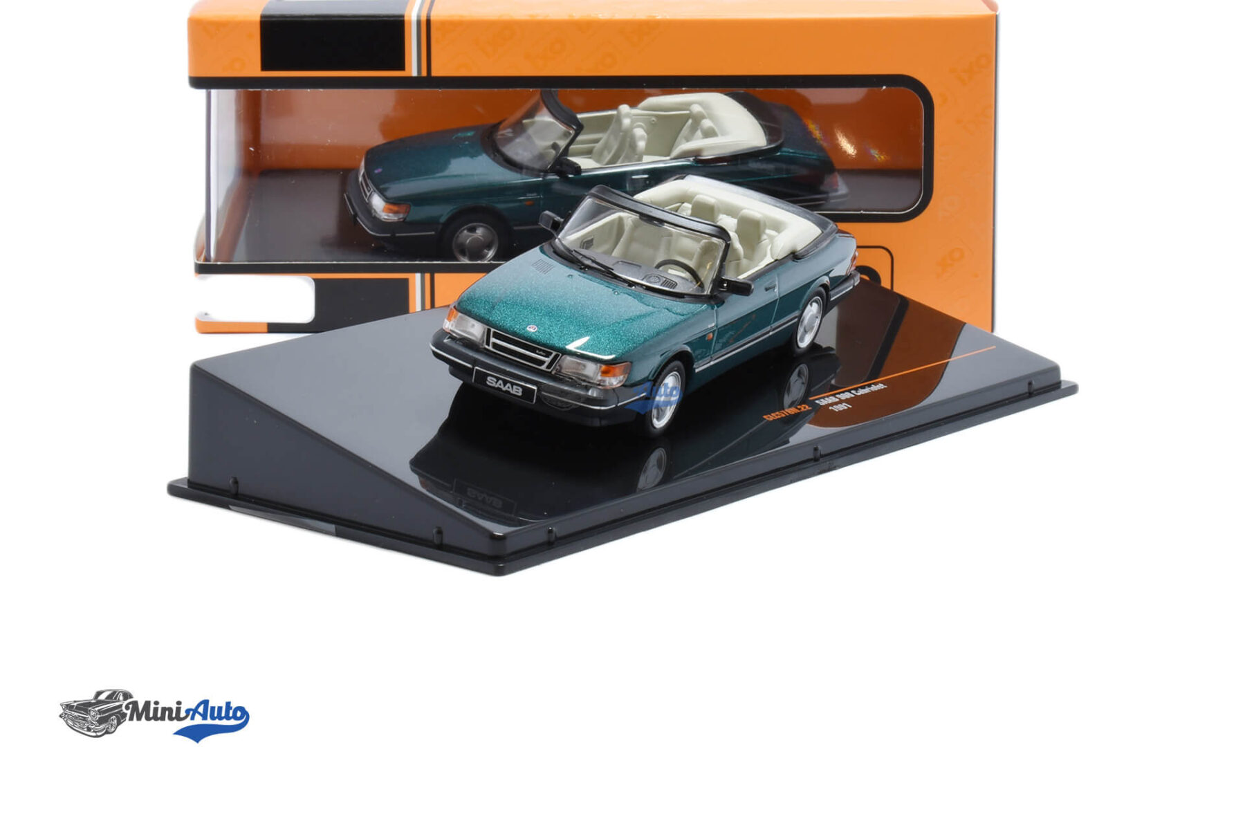 Saab 900 - 1993 - Green - Image 4