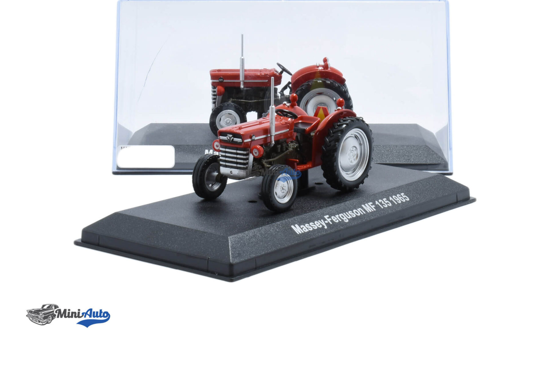 Massey Ferguson MF135 - 1965 - Red - Image 4