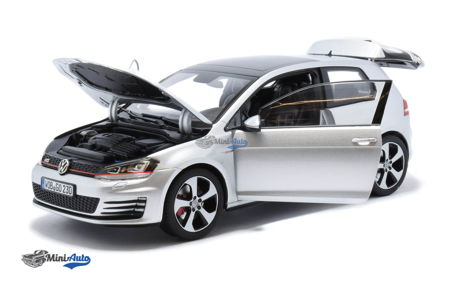 Volkswagen Golf VII GTi - 2013 - Silver - Image 2