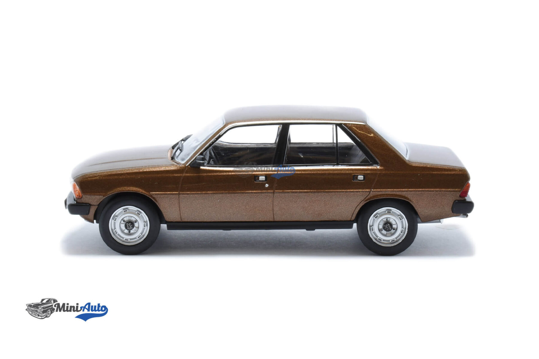 Peugeot 305 - 1977 - Brown - Image 3