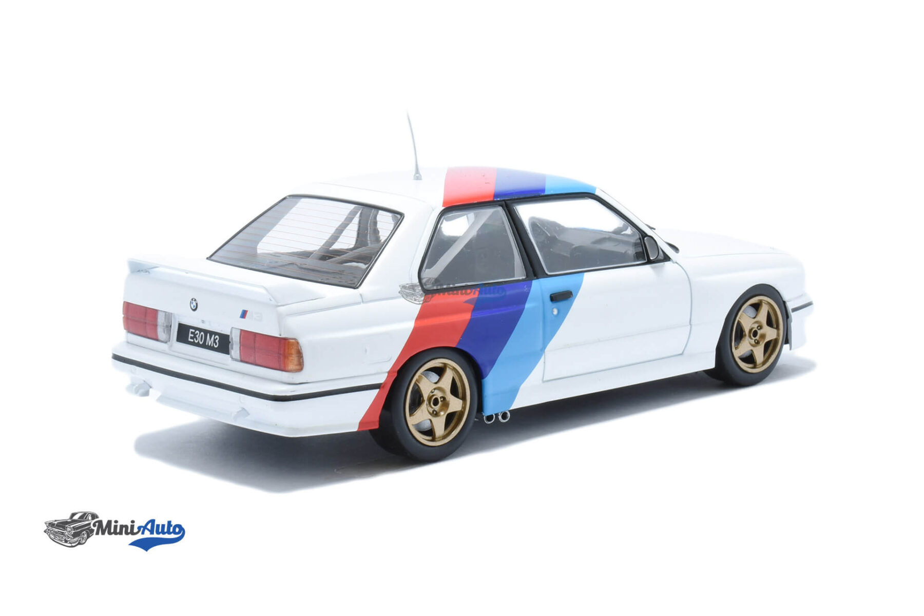 BMW M3 E30 - 1989 - White - Image 2