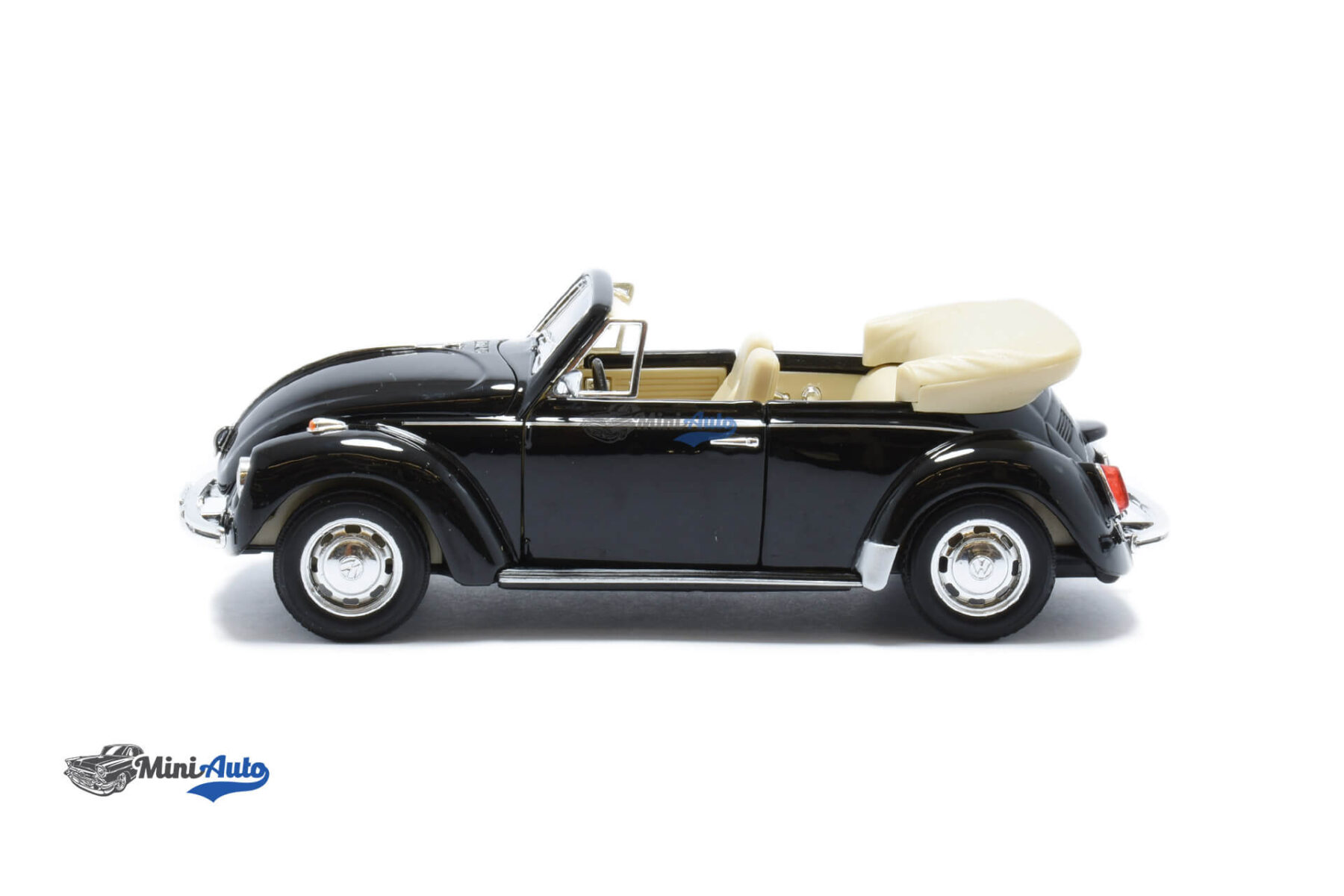 Volkswagen Beetle Cabriolet - 1973 - Black - Image 5