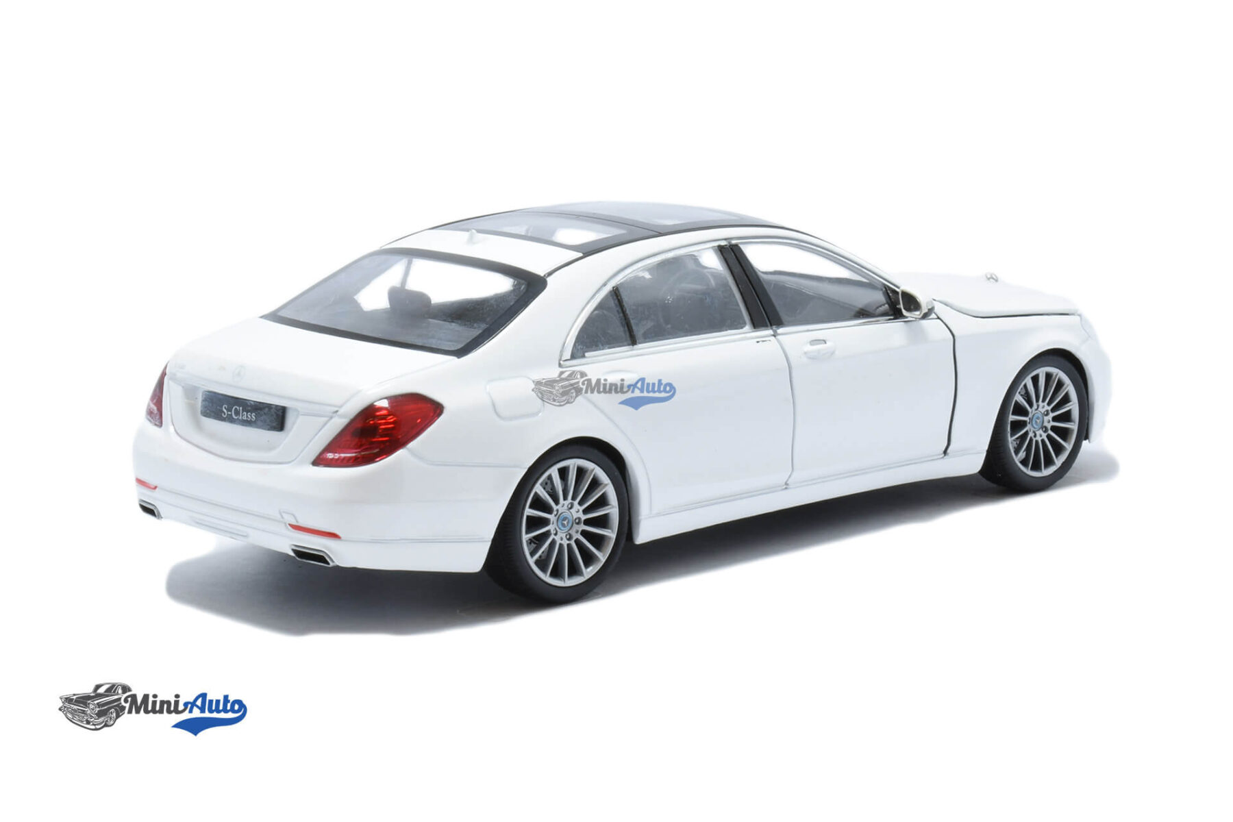 Mercedes Benz S-Class W222 - 2013 - White - Image 3