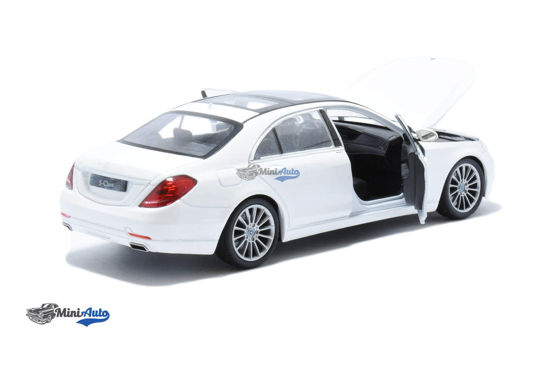 Mercedes Benz S-Class W222 - 2013 - White - Image 4
