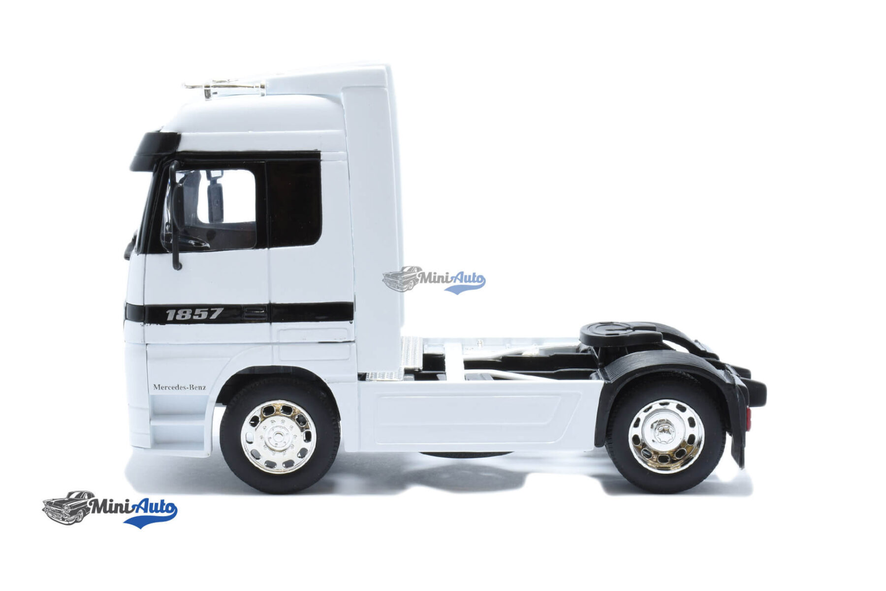 Mercedes Benz Actros - 2000 - White - Image 3