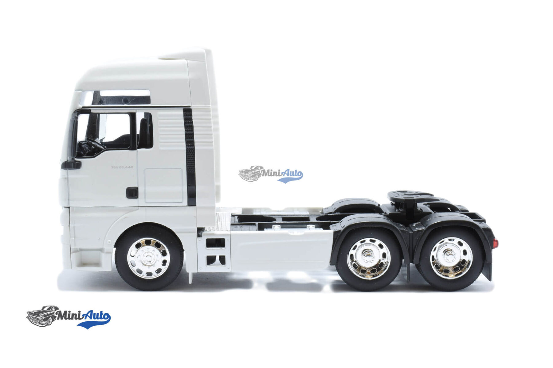 MAN TGX 26.440 6x4 -2014 - White - Image 3