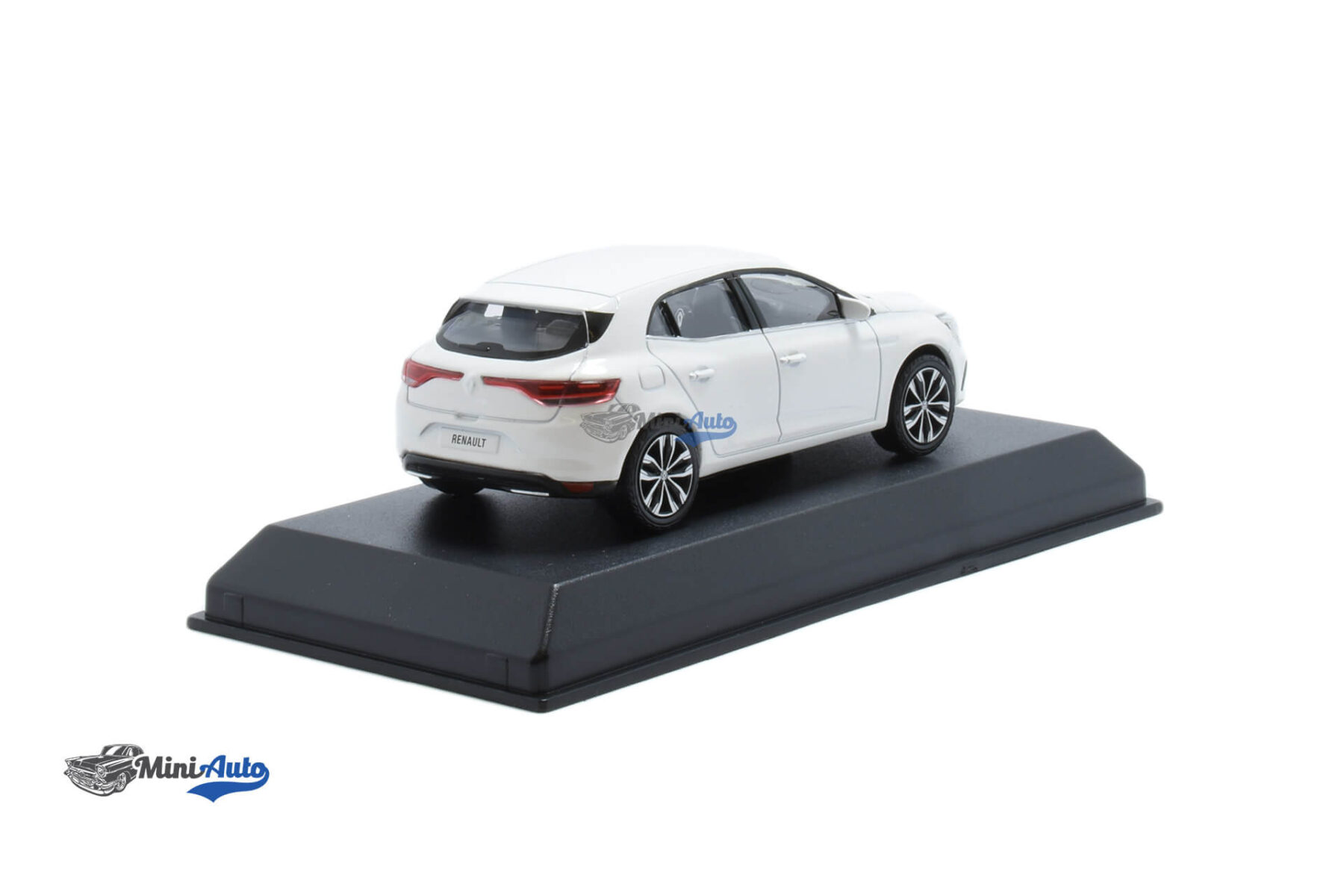 517666---Renault-Megane-–-2020-–-White_2 Renault Megane – 2020 – White - Image 2
