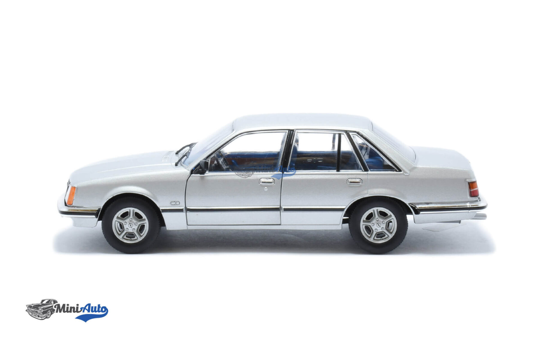 Opel Senator 3.0 - 1978 - Silver - Image 5