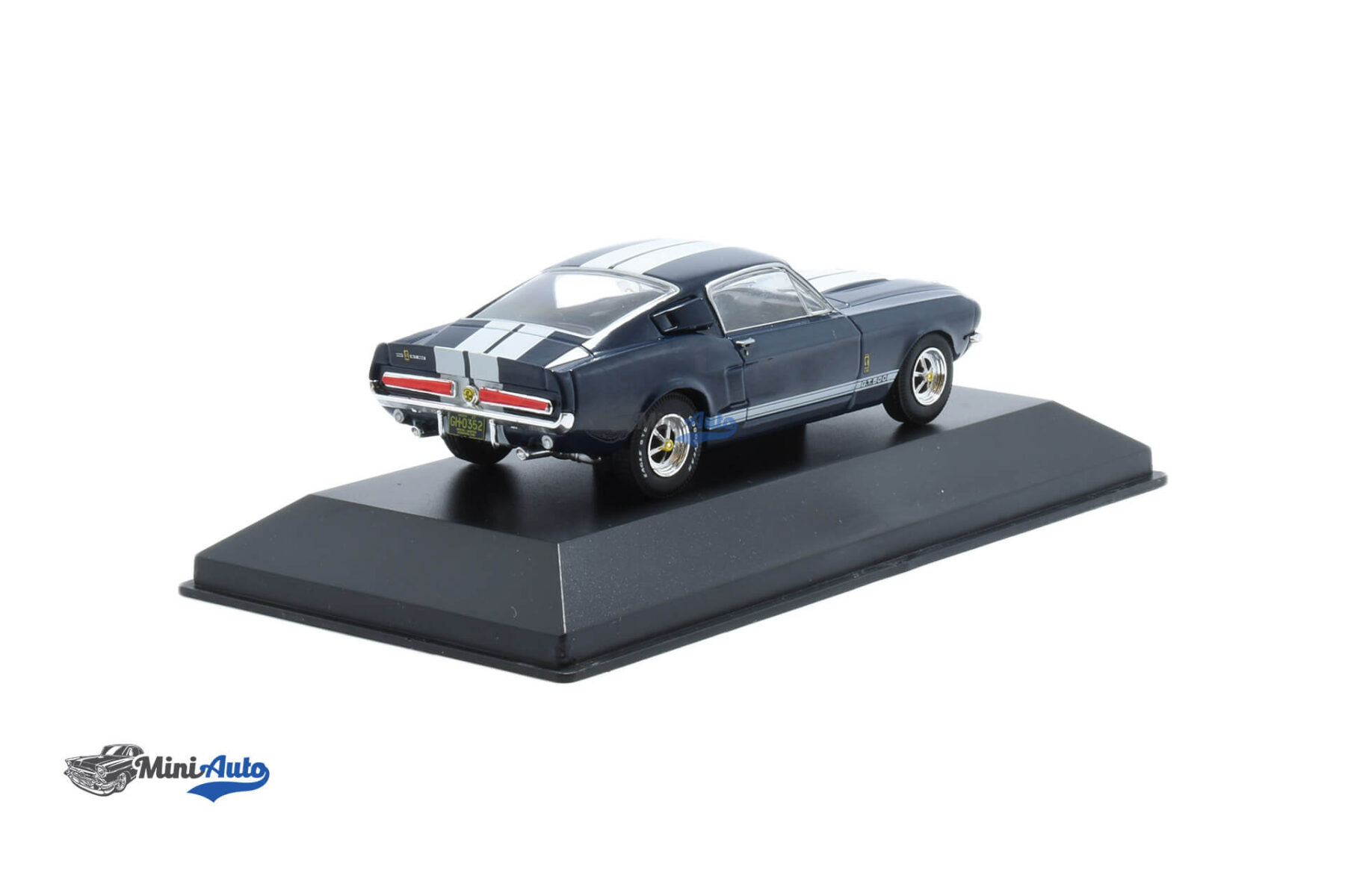 AMCARCOLL001---Shelby-Mustang-GT500---1967---Black_2 Shelby Mustang GT500 - 1967 - Black - Image 2