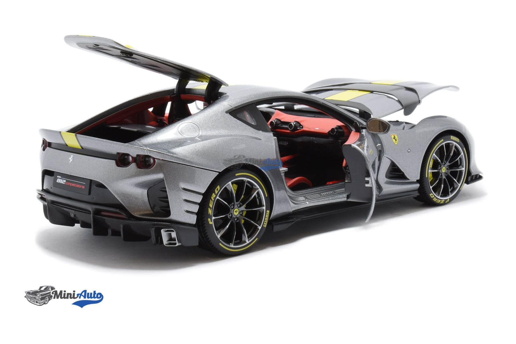 Ferrari 812 Competizione - 2021 - Silver - Image 4