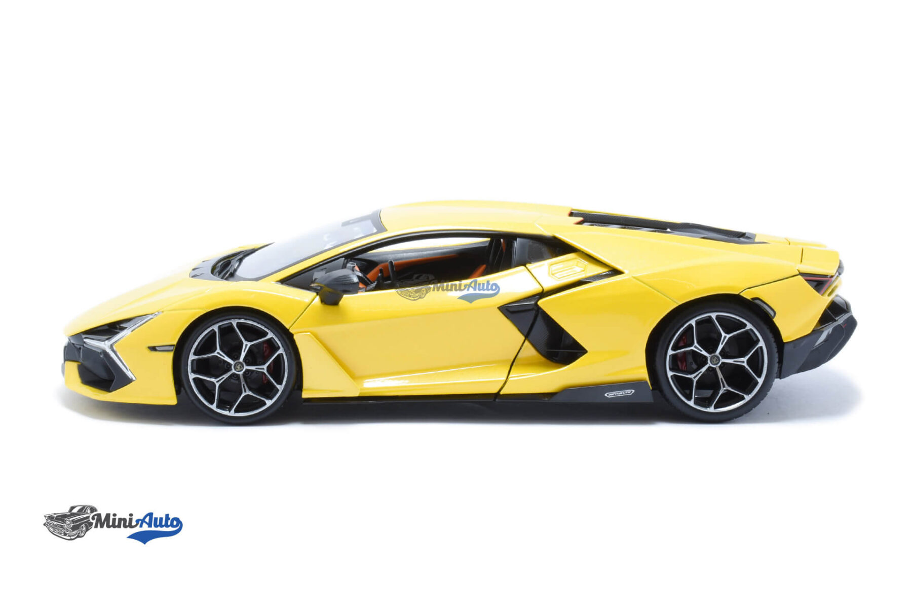 Lamborghini Revuelto Hybrid - 2023 - Yellow - Image 5