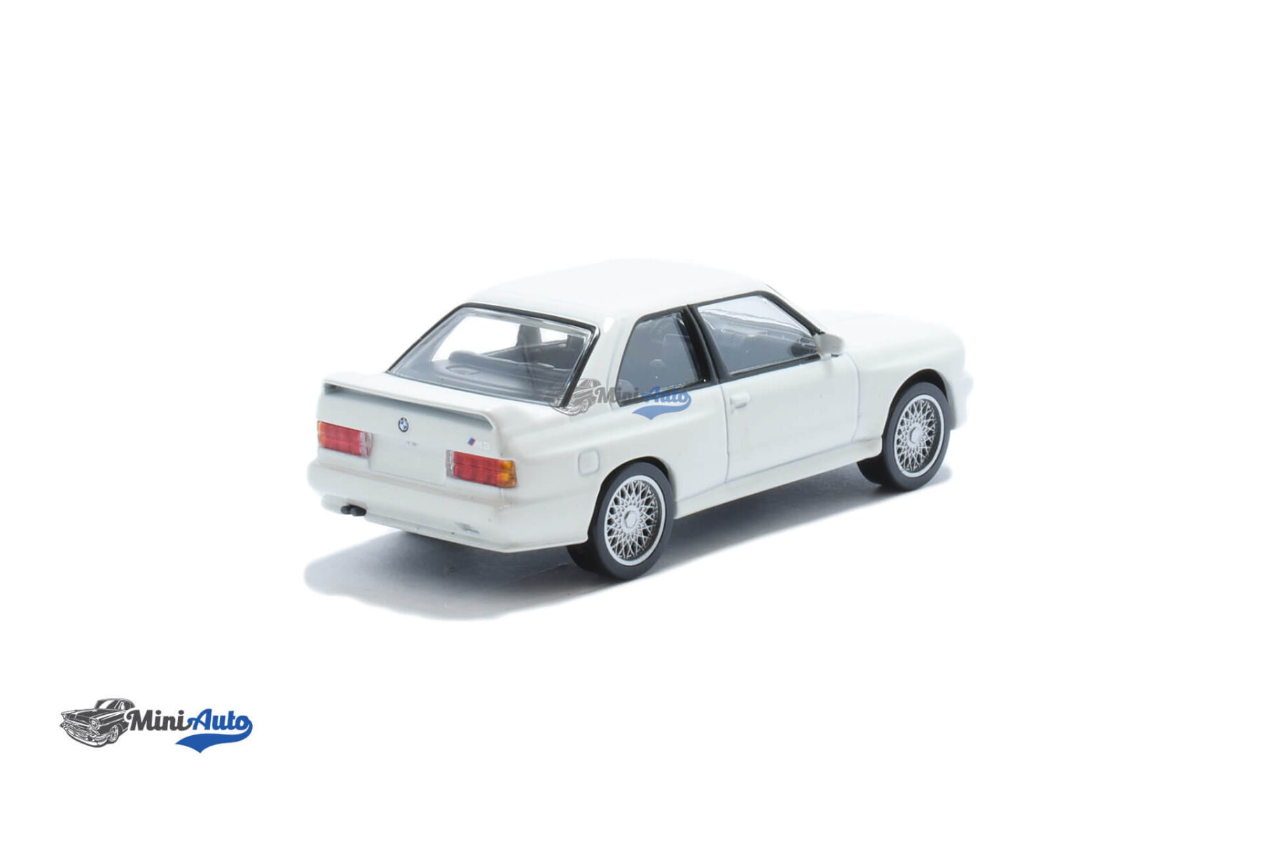 BMW M3 E30 - 1986 - White - Image 2