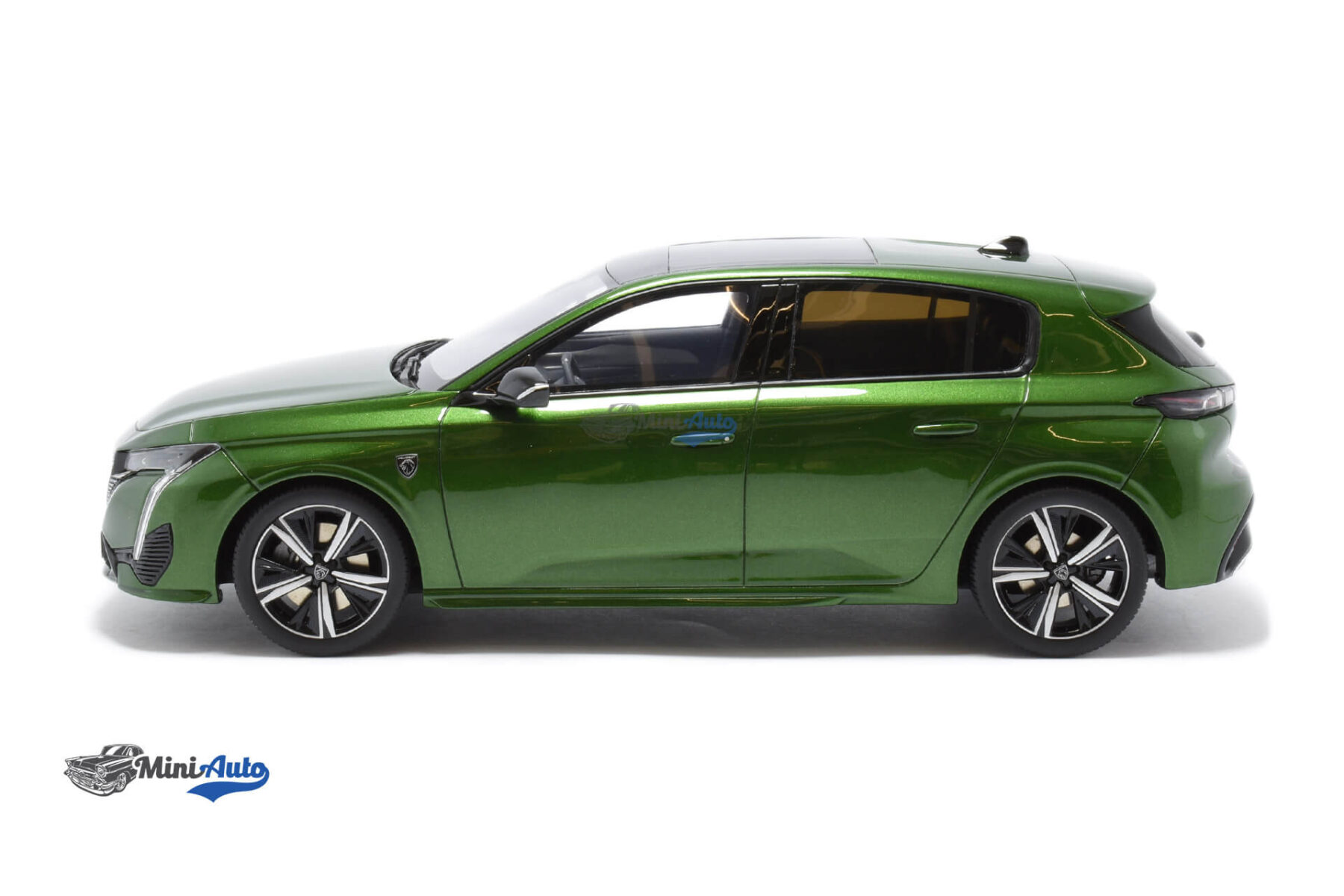 OT458---Peugeot-308-GT---2022---Green_3 Peugeot 308 GT - 2022 - Green - Image 3