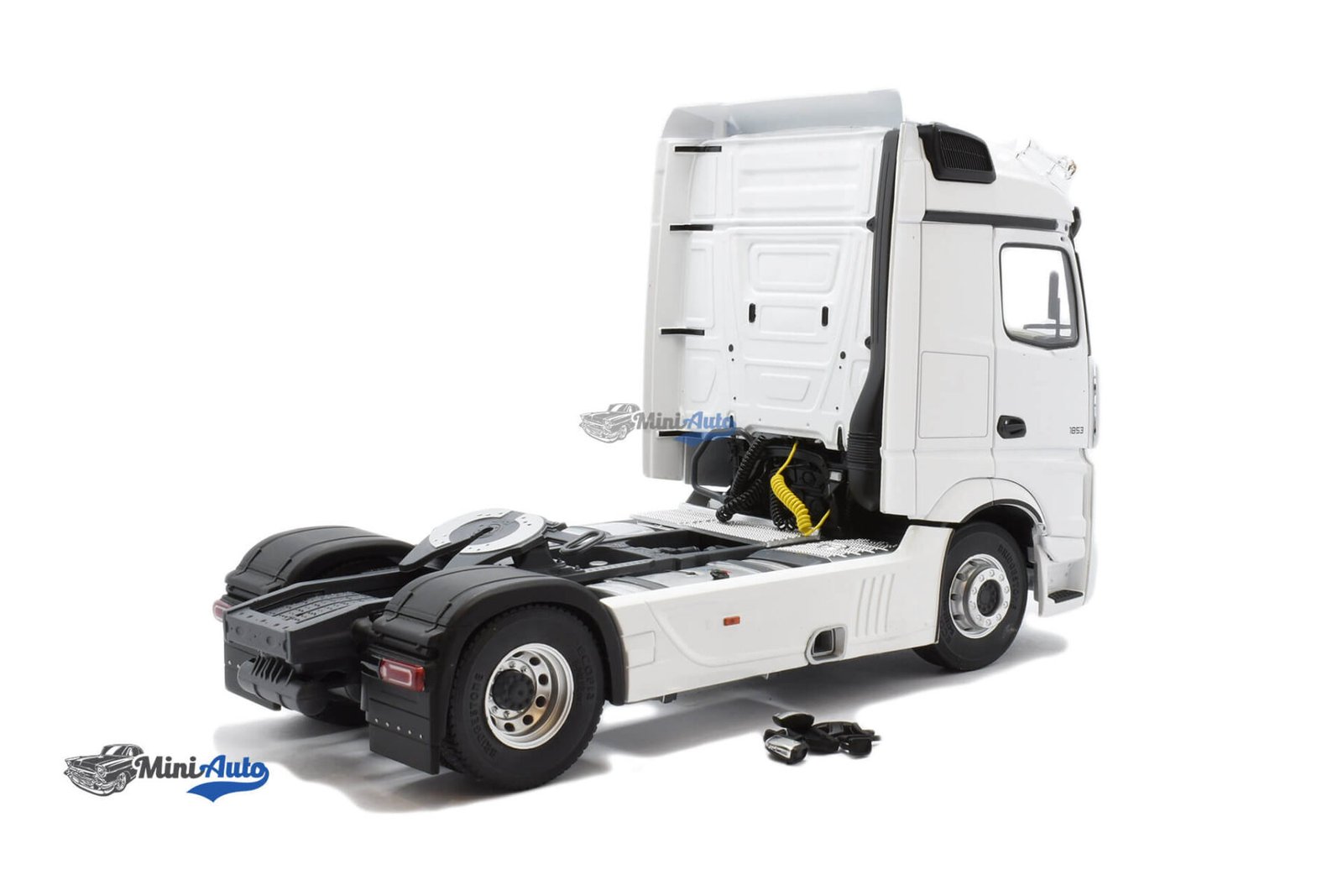 Mercedes Benz Actros L - 2023 - White - Image 3