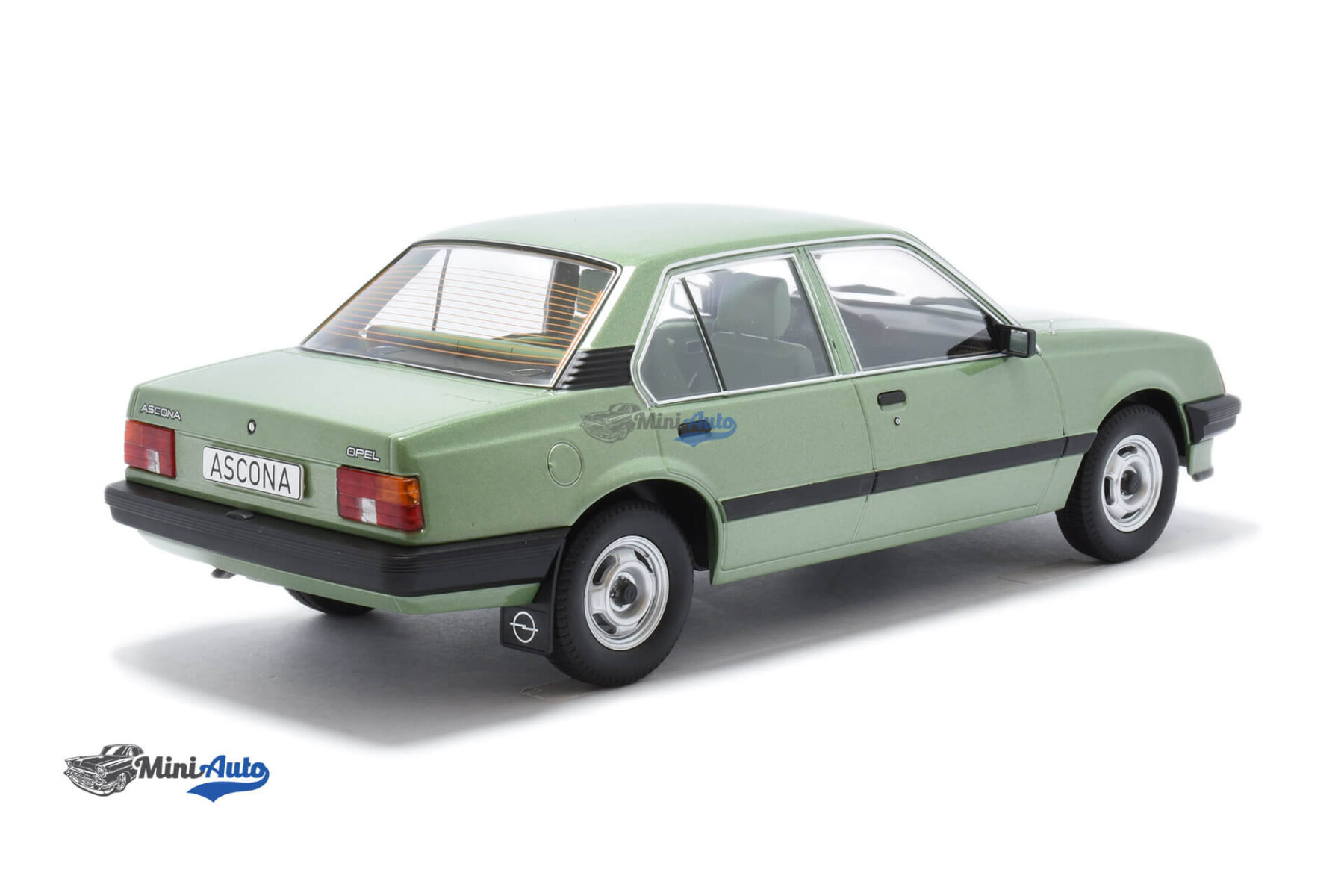 MCG18458---Opel-Ascona-C---1981---Green_2 Opel Ascona C - 1981 - Green - Image 2