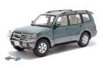 Mitsubishi Pajero V73 - 2000 - Green - Image 2