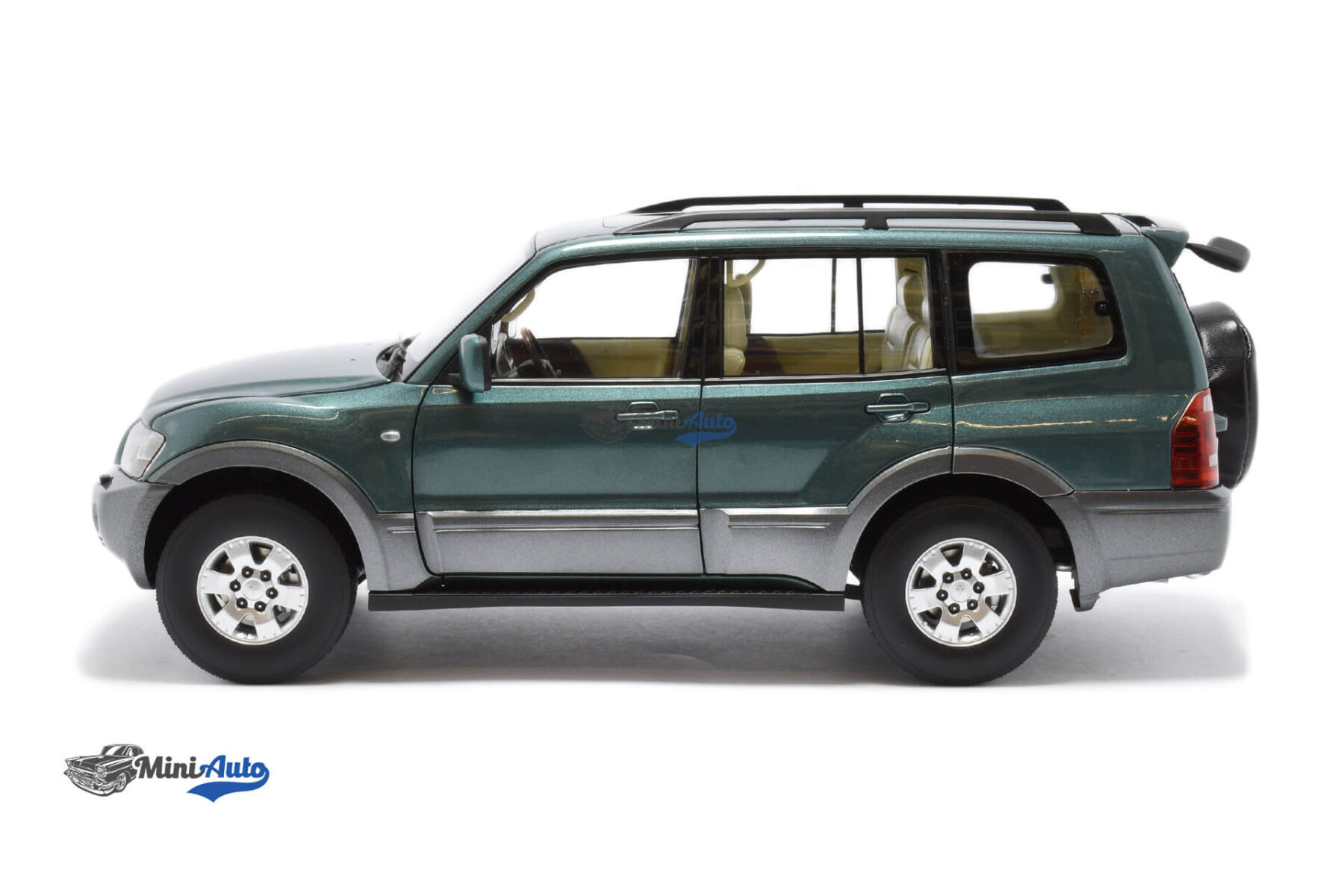 Mitsubishi Pajero V73 - 2000 - Green - Image 7