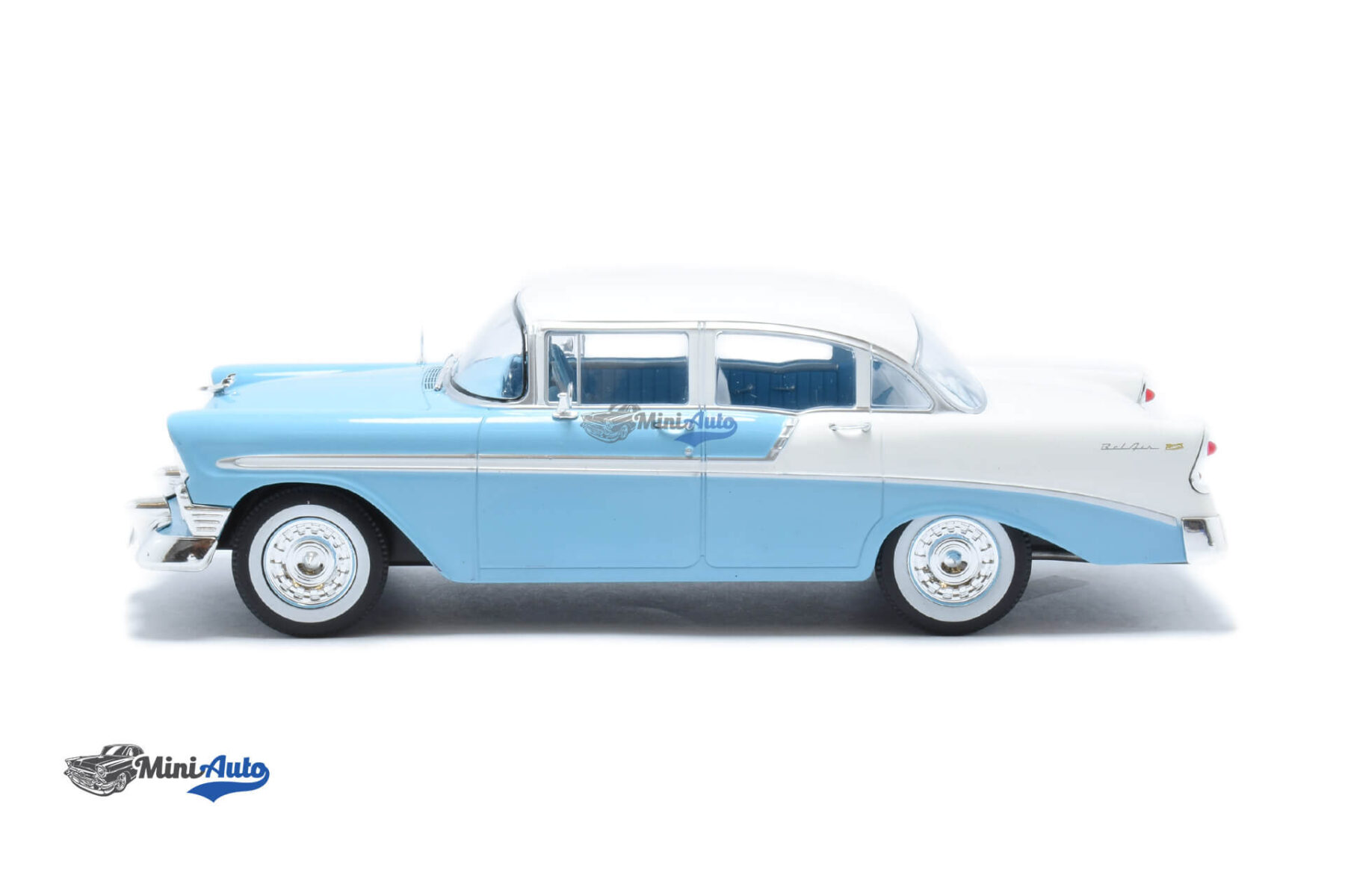 Chevrolet Bel Air 4-Door HardTop - 1956 - Blue - Image 3