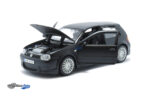 Volkswagen Golf IV R32 - 2002 - Black - Image 2