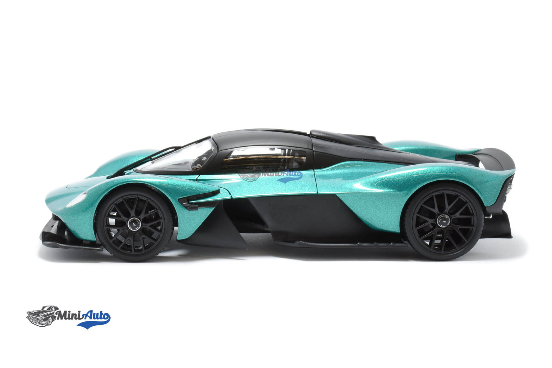 Aston Martin Valkyrie - 2018 - Green - Image 5