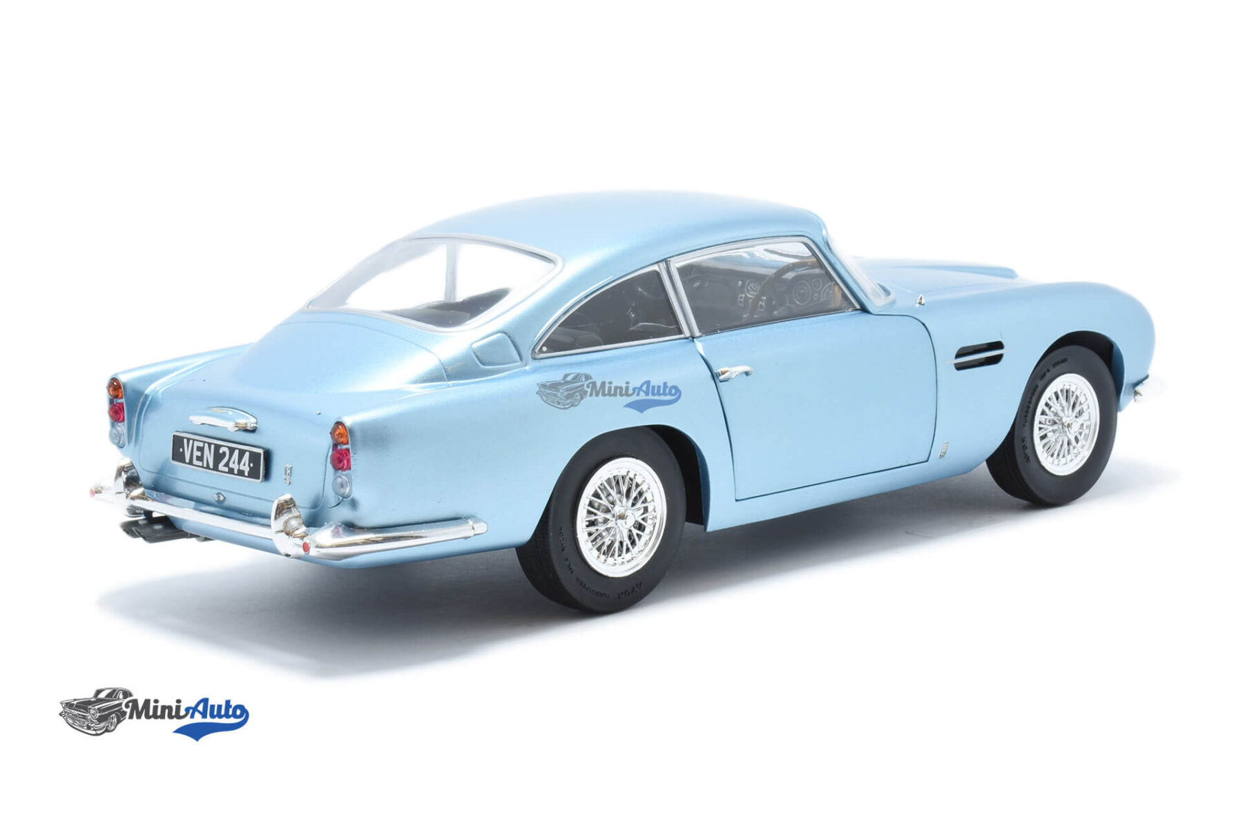 S1807104---Aston-Martin-DB5---1964---Light-Blue_3 Aston Martin DB5 - 1964 - Light Blue - Image 3