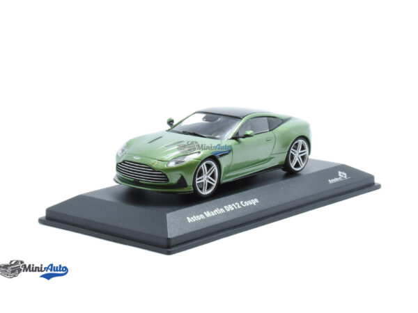 Aston Martin DB12 V8 - 2023 - Green